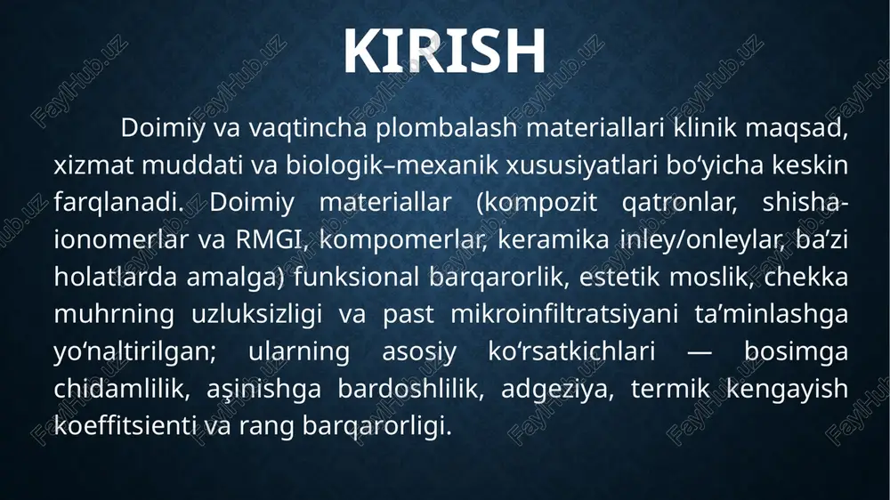 sm: 2. doimiy va vaqtincha plombalarning fizik-kimyoviy xossalari doimiy plombalar mexanik mustahkamlik va aşinishga bardoshlilik bilan ajraladi: kompozit qatronlarda siqilishdagi mustahkamlik odatda yuqori, elastiklik moduli dentinga yaqin diapazonda bo‘lib, chaynash yuklarini barqaror ko‘taradi; keramika inley/onleylar eng yuqori qattiqlik va aşinish barqarorligini ta’minlaydi; shisha-ionomer va rmgi materiallari moduli pastroq bo‘lsa-da, servikal va ildiz sirtlarida yetarli klinik barqarorlik beradi. vaqtincha materiallar (zoe, evgenolsiz sementlar, vaqtinchalik gic va bis-akril rezinlar) qisqa muddatli germetiklik va o‘rtacha mexanik ko‘rsatkichlar uchun mo‘ljallangan; ularning siqilish mustahkamligi va aşinishga chidamliligi doimiy materiallardan pastroq, biroq og‘riqni boshqarish, o‘tkinchi kontur va okllyuziyani sinash vazifalarini ishonchli bajaradi. termik kengayish koeffitsienti bo‘yicha kompozitlar tish to‘qimalaridan yuqoriroq qiymatga ega, keramika yaqinroq moslik ko‘rsatadi; vaqtinchalik sementlar va bis-akril sistemalarda termik barqarorlik o‘rtacha, uzun muddatli yuklanishda deformatsiya xavfi yuqoriroq. doimiy materiallarda suv singishi va eruvchanlik past bo‘lishi, chekka muhrda mikroinfiltratsiya xavfini kamaytirishi zarur; kompozitlarda bu ko‘rsatkich polimer matritsa va plomba zarralari nisbatiga bog‘liq, keramika fazalari …