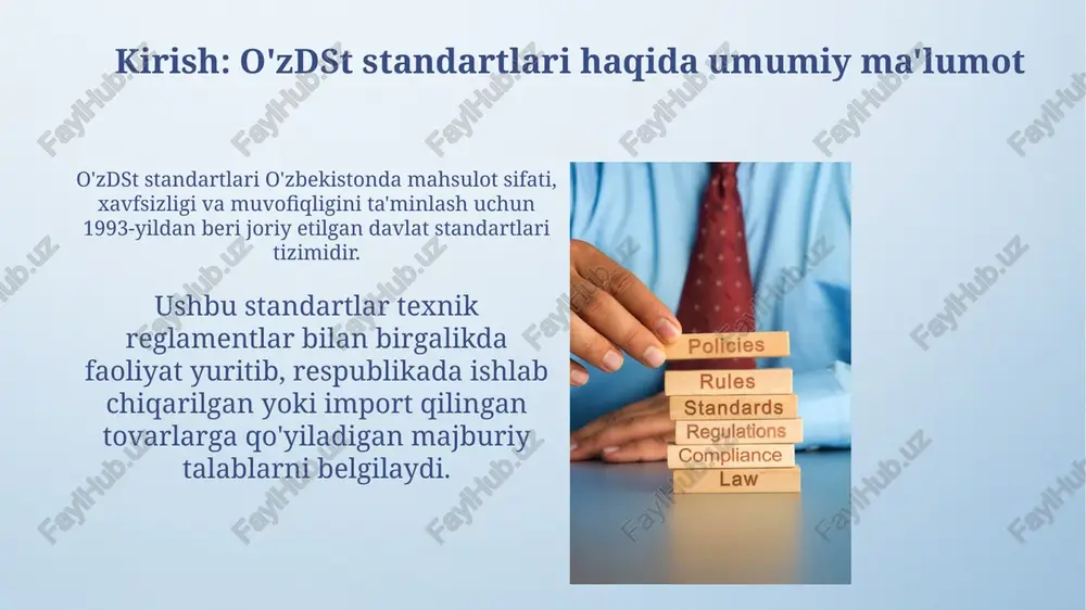 i qamrab oladi. korxonalarda standartlarga rioya qilish uchun ichki nazorat tizimlari, 100 dan ortiq sifat menejmenti bo'limlari va standartlashtirish bo'yicha mutaxassislar faoliyat ko'rsatadi. sanoatning turli sohalarida o'zdst standartlarining qo'llanilishi (misollar) oziq-ovqat sanoatida o'zdst 683:2016 standartiga muvofiq un mahsulotlari sifati nazorat qilinadi. bu standart mahsulot tarkibi, fizik-kimyoviy ko'rsatkichlari va xavfsizligini belgilaydi. qurilish sohasida o'zdst 2867:2013 standarti temir-beton konstruktsiyalarning mustahkamligi va chidamliligini ta'minlaydi, bu esa inshootlarning uzoq muddat xizmat qilishiga kafolat beradi. o'zdst standartlariga rioya qilmaslik oqibatlari o'zdst standartlariga rioya qilmaslik, mahsulot sifatining pasayishiga olib keladi, natijada iste'molchilar huquqlari buziladi va sotuvlar 25% gacha kamayishi mumkin. texnik reglamentlar buzilishi natijasida 10% dan ortiq ishlab chiqarish xarajatlari ortishi, shuningdek, 15% gacha bo'lgan jarimalar to'lanishiga sabab bo'lishi mumkin. standartlashtirish sohasidagi huquqiy asoslar oʻzbekistonda standartlashtirish sohasidagi huquqiy asoslar “texnik jihatdan tartibga solish toʻgʻrisida”gi 2009-yil 29-dekabrdagi 509-sonli qonun bilan mustahkamlangan boʻlib, bu sohani tartibga soladi. vazirlar mahkamasining 2018-yil 28-dekabrdagi 1045-sonli qarori bilan tasdiqlangan “mahsulotlar (ishlar, xizmatlar)ni …