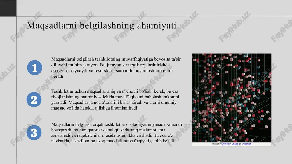 ularning ahamiyati maqsadlarni amalga oshirishda amaliyotlarning roli maqsadlarni muvaffaqiyatli amalga oshirish uchun amaliyotlar muhim rol o'ynaydi. ular strategiyalarni aniq amaliy qadamlar bilan bog'laydi va natijalarga erishishda yordam beradi. amaliyotlar yordamida korxonalar o'z resurslarini samarali boshqaradi, jarayonlarni optimallashtiradi va muammolarni tez hal qiladi. amaliyotlar qanday qilib strategiyalarni qo'llab-quvvatlaydi strategiyalarni amalga oshirishda amaliyotlar ularni konkret harakatlarga aylantiradi. masalan, marketing kampaniyalari yoki sotuvlarni oshirish dasturlari ishlab chiqiladi. bunday amaliyotlar strategik maqsadlar bilan muvofiqlashgan bo'lishi kerak, shuningdek, ularning samaradorligini doimiy baholash va takomillashtirish muhimdir. resurslarni taqsimlash resurslarni samarali taqsimlash usullari strategik muhimlikka ega. inson resurslari, moliyaviy imkoniyatlar va vaqtni optimal tarzda taqsimlash muvaffaqiyat uchun asosiy shartdir. inson resurslarini to'g'ri joylashtirish va motivatsiya bilan ta'minlash muhim. moliyaviy resurslarni balansli taqsimlash, investitsiya va xarajatlarni muvofiqlashtirish kerak. vaqt resursini to'g'ri rejalashtirish va prioritetlarni belgilash muhim. resurs taqsimoti uchun ehtiyojlar, mavjudlik va kompaniyaning strategik maqsadlari hisobga olinadi. strategik yondashuvlar, zamonaviy metodlar va texnologiyalar yordamida resurslarni optimal boshqarish prinsiplariga …