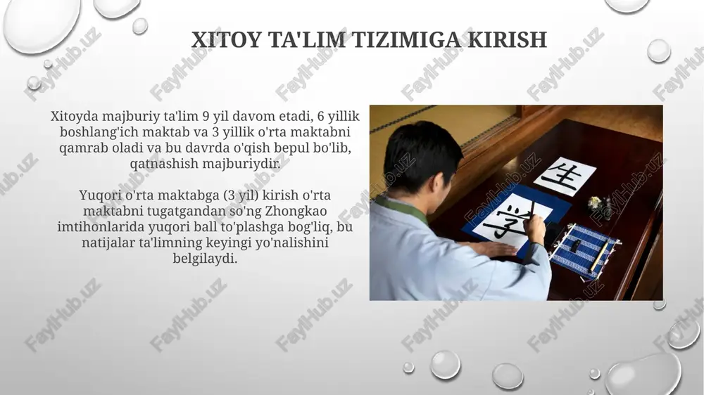 y munosabatlar uchun vaqt qoldirmaydi, bu esa ijtimoiy izolyatsiyani 30% ga oshiradi. ijodkorlik va tanqidiy fikrlashning cheklanganligi o'quv dasturlari ko'pincha yodlashga urg'u berib, ijodiy yechimlarni talab qiladigan amaliy vazifalarga kam e'tibor qaratadi, bu esa 30% gacha muammolarni hal qilish qobiliyatini cheklaydi. standartlashgan testlarga haddan tashqari bog'liqlik talabalarning o'ziga xos fikrlash qobiliyatini bostirib, 75% hollarda tanqidiy tahlil va muammolarni hal qilish ko'nikmalarini rivojlantirishga to'sqinlik qiladi. gaokaoning ta'siri va tanqidi gaokaoning ta'siri va tanqidi, xitoylik talabalarning ruhiy salomatligiga bosim o'tkazadi, chunki yuqori ball olish shart, raqobat qattiq, natijada stress ortadi. tanqidchilarning ta'kidlashicha, gaokao 750 ballik tizimga asoslanganligi sababli, u talabalarning turli qobiliyatlarini hisobga olmaydi, bu esa o'qitish uslubini toraytiradi. ta'lim islohotlari va yangi siyosatlar 2017-yilda boshlangan ta'lim islohotlari o'qituvchilarning malakasini oshirishga qaratilgan 5 yillik dasturlarni joriy etdi hamda ularning maqomini ko'tarishga e'tibor qaratildi. yangi siyosatlar o'quv dasturlarini xalqaro standartlarga moslashtirish, steam (fan, texnologiya, muhandislik, san'at, matematika) yo'nalishlariga alohida e'tibor qaratish maqsadida ishlab …