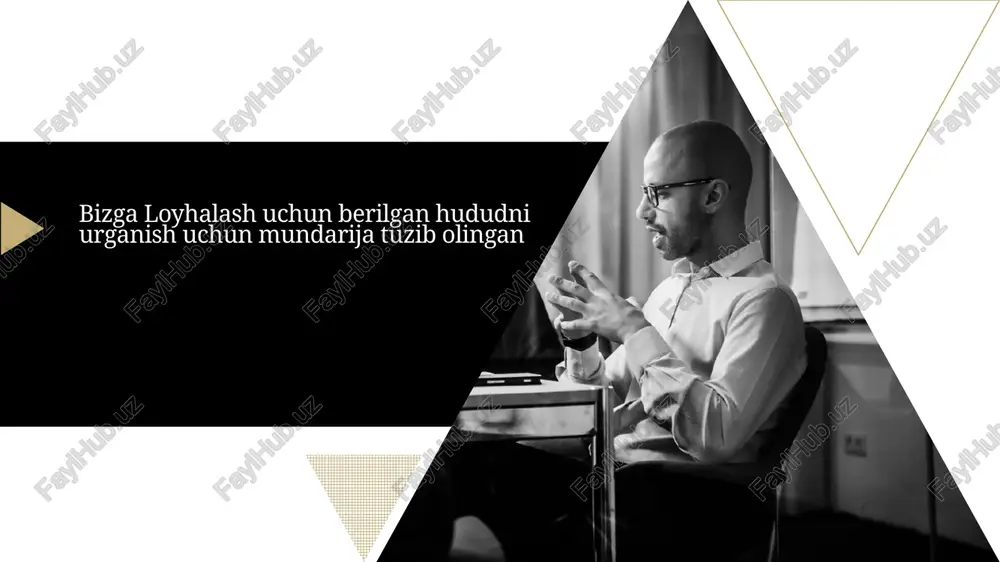 a bo‘lgan fuqarolar, qolgan qismini esa voyaga yetganlar va keksalar tashkil qiladi. ko‘p millatli aholi — o‘zbek, eroniy, rus, tatar va boshqa millat vakillari yashaydigan bu hududda ijtimoiy-madaniy muhitni mustahkamlash, yoshlar salohiyatini rivojlantirish va fuqarolar bo‘sh vaqtini mazmunli o‘tkazish uchun madaniyat markazi muhim obyekt bo‘lib xizmat qiladi. markazga tutash hududlarda mevazor, ziyolilar, ko‘lariq va bog‘bon mfylari mavjud bo‘lib, loyiha nafaqat adolat mfy balki atrof hududlar aholisi uchun ham ochiq bo‘ladi. binoga yondosh tarzda dmtt va bank filiali kabi ijtimoiy obyektlarning mavjudligi markaz faoliyatini yanada to‘ldiradi. madaniyat markazi hududida quyidagilar rejalashtirilgan: ochiq ijodiy va sport maydonchalari; amfiteatr va forum maydoni; ko‘rgazma, kutubxona, to‘garak va studiyalar; kinokonsert va teatr zallari; kinokonsert va teatr zallari; ma’muriy xonalar, foyelar, galereyalar; avtomobil va avtobuslar uchun avtoturargohlar. markazning arxitektura-kompozitsion yechimida markaziy osiyo me’morchiligiga xos “chorbog’” printsipi, zamonaviy texnologiyalar, energiya tejamkor qurilish materiallari, milliy bezak elementlari va oq rangdagi fasadlar uyg‘unlashtirilgan. binoning markaziy kirish qismi avtomagistralga qaragan …