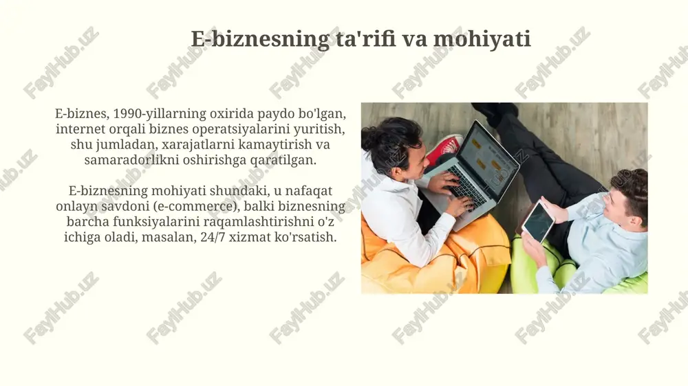 m etishni osonlashtiradi. elektron tijorat savdosi mijozlarga moslashtirilgan takliflarni taqdim etish, 50% gacha sotuvni oshirish, mijozlar bilan samarali munosabatlarni o'rnatish va ularning sodiqligini mustahkamlashga yordam beradi. e-biznesning logistika va ta'minot zanjiridagi ahamiyati e-biznes logistikada xarajatlarni kamaytiradi, masalan, inventarizatsiya xarajatlarini 15-20% ga optimallashtirish orqali, ta’minot zanjirini boshqarish orqali tezroq va arzonroq yetkazib berishni ta’minlaydi. e-biznes real vaqt rejimida 99.9% aniqlik bilan ta’minot zanjiri ko’rinishini ta’minlaydi, bu esa korxonalarga talabni aniqroq bashorat qilish va inventarni samarali boshqarish imkonini beradi. e-biznesning mijozlar bilan munosabatlaridagi o'rni e-biznesda mijozlar bilan munosabatlar crm tizimlari orqali mustahkamlanadi, bu esa har bir mijoz haqida 360 darajali ma'lumot to'plash va shaxsiy takliflar berish imkonini yaratadi. elektron tijoratda mijozlar bilan o'zaro aloqalar 24/7 rejimida chat-botlar va onlayn qo'llab-quvvatlash xizmatlari orqali amalga oshiriladi, bu esa javob berish vaqtini 75% ga qisqartiradi. e-biznesning moliyaviy masalalari e-biznesda moliyaviy masalalar investitsiyalarni baholashni o'z ichiga oladi: loyihalarning roi (investitsiya rentabelligi) va npv (sof hozirgi qiymati) …