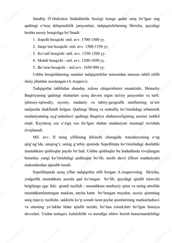 tuzilish - mustahkam markaziy qism va uning atrofida mustahkamlanmagan maskan, uncha katta bo‘lmagan maydon, asosiy qismning aniq rejaviy tuzilishi, sakkizta ko‘p xonali turar-joylar qismlarining markazlashuvi va ularning yo‘laklar bilan ajralib turishi, bo‘lma (otsek)lari bo‘lgan himoya devorlari. undan tashqari, kulolchilik va metallga ishlov berish hunarmandchiligi hamda dehqonchilikning yetakchi mavqega ega bo‘lishi ham sopollitepa uchun xosdir. tadqiqotlar natijalariga ko‘ra, sopollitepa aholisining asosiy mashg‘uloti sun’iy sug‘orishga asoslangan o‘troq dehqonchilikdan iborat edi. qazishmalar paytida katta xum ko‘rinishidagi idishlardan va omborxona vazifasini bajaruvchi xonalar sathidan topilgan arpa, bug‘doy, tariq donlari hamda butun sopollitepa majmuida ko‘plab uchraydigan don yanchgich, kelisop, ketmon va o‘roqlar aynan dehqonchilik xo‘jaligidan dalolat beradi. undan tashqari, turar-joy qoldiqlari, qishloqning tuzilishi va umuman arxeologik topilmalarning ko‘rinishi ham manzilgoh aholisining qadimgi dehqonchilik madaniyatiga xos bo‘lgan o‘troq turmush tarzini ifoda etadi. sopollitepa qishlog‘i aholisining yana bir muhim xo‘jalik tarmog‘i chorvachilik edi. qazishmalar paytida juda ko‘plab topilgan uy va yovvoyi hayvonlarning suyaklari aynan mana shu jarayondan …