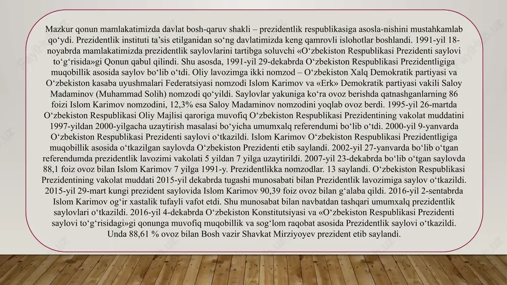o‘zbekiston respublikasi oliy majlisi. mustaqillik qo‘lga kiritilgan dastlabki kunlardayoq o‘zbekistonda demokratiyani taraqqiy toptirish uchun hozirgi zamon jahon standartlariga javob bera oladigan samarali va ishchan parlamentni shakllantirish zarurati yuzaga keldi. demokratik tamoyillar va o‘zbekiston respublikasining konstitutsiyasining uchinchi tamoyili – davlat hokimiyatining uch tarmoqqa bo‘linishi nuqtayi nazaridan o‘zbekiston davlat hokimiyati tizimi qonun chiqaruvchi, ijro etuvchi va sud hokimiyatlariga bo‘linishi qonunlashtirildi. oliy majlis sud vazirlar mahkamasi prezident uch hokimiyatdan har biri faoliyatda mustaqil bo‘lib, ayni vaqtda bir-biri bilan chambarchas bog‘liqdir. prezident har uchala hokimiyat faoliyatini muvofiqlashtiruvchi mustaqil organ hisoblanadi. parlamentarizmning rivojlanishi bosqichma-bosqich amalga oshirib borildi. o‘zbek parlamentarizmi tarixiga nazar solsak, 1990–1994-yillarda mamlakatimiz parlamenti oliy kengash nomi bilan atalib, 150 deputatdan iborat edi. 1995–2004-yillarda oliy majlis nomi bilan atalgan 250 deputatdan iborat bir palatali parlament shakllantirildi. bir mandatli hududiy saylov okruglaridan saylangan deputatlar tarkibida xalq demokratik partiyasidan, «adolat» sotsial-demokratik partiyasidan, «vatan taraqqiyoti» partiyasidan, «milliy tiklanish» partiyasidan deputatlar bo‘lib, ilk bor parlament fraksiyalari tashkil etildi. …