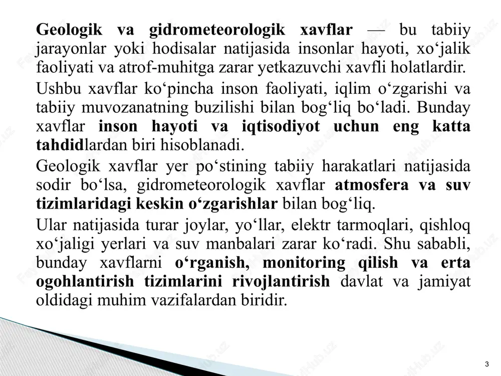 muhim o‘rin tutadi: to‘g‘onlar, dambalar, suv o‘tkazuvchi kanallar sel va suv toshqiniga qarshi himoya qiladi; tog‘ yonbag‘irlarini mustahkamlash, ko‘chki to‘siqlari o‘rnatish orqali yer siljishini kamaytirish mumkin; drenaj tizimlari yordamida suv bosimi va eroziya xavfi kamaytiriladi. 10 3. tashkiliy va boshqaruv choralari tashkiliy va boshqaruv choralari — bu favqulodda vaziyatlarning oldini olish, ularni nazorat qilish va oqibatlarini bartaraf etish uchun davlat, mahalliy hokimiyat hamda maxsus xizmatlar tomonidan amalga oshiriladigan ma’muriy va boshqaruv faoliyatlari majmuasidir. bu choralarning asosiy maqsadi — xavfli hududlarda aholining xavfsizligini ta’minlash, ofat sodir bo‘lganda esa tezkor boshqaruv va muvofiqlashtirishni yo‘lga qo‘yishdir. bu choralarning samarali amalga oshirilishi natijasida xavfli holatlar vaqtida tartibsizlikning oldi olinadi, qutqaruv ishlari esa tez va muvofiqlashtirilgan tarzda olib boriladi. har bir viloyat va tuman miqyosida favqulodda vaziyatlar shtablari tashkil etiladi; aholini erta ogohlantirish tizimlari (signal, sms, radiotizim) joriy etiladi; xavfli hududlarda evakuatsiya yo‘llari va qutqaruv punktlari belgilanadi; favqulodda vaziyatlar bo‘yicha mashg‘ulotlar muntazam o‘tkazilib, aholining xabardorligi …