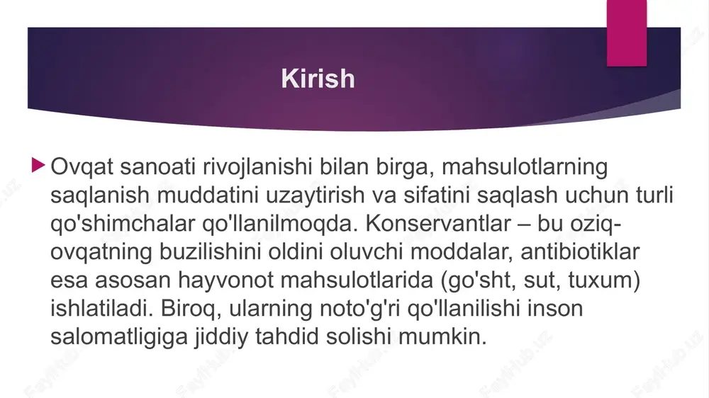 jiriga o'tadi. sutda antibiotik miqdori pasterizatsiya jarayonida 20-30% ga kamayadi, ammo to'liq yo'qolmaydi. antibiotik qoldiqlarining salomatlikka ta'siri antibiotik qoldiqlari inson salomatligiga jiddiy tahdid soladi: - antibiotik rezistentligi: ovqat orqali tarqalgan rezistent bakteriyalar tufayli kasalliklarni davolash qiyinlashadi. jahon sog'liqni saqlash tashkiloti ma'lumotlariga ko'ra, har yili 1,27 million odam antibiotik rezistentligi tufayli vafot etadi. - allergik reaksiyalar va toksik ta'sirlar: penitsillin qoldiqlari allergiyaga, tetrasiklinlar jigarga zarar yetkazadi. tadqiqotlar shuni ko'rsatadiki, sut va go'shtdagi qoldiqlar teratogen (homiladorlikda nuqsonlar), mutagogen va kanserogen bo'lishi mumkin. - kunlik iste'mol: o'rtacha odam kuniga 0,1-1 mkg antibiotik qoldiqlarini ovqat orqali oladi, bu uzoq muddatli ta'sirga olib keladi. xulosa konservantlar va antibiotiklar ovqat sanoatining ajralmas qismi bo'lib, ular foydali, ammo xavfli. aniqlangan chegaralarga rioya qilish orqali salomatlikni himoya qilish mumkin. har birimiz ovqat tanlashda ehtiyotkor bo'lsak, jamoaviy salomatlikni saqlaymiz. image1.jpeg image2.jpeg image3.jpeg image4.jpeg image5.jpeg image6.jpeg /docprops/thumbnail.jpeg