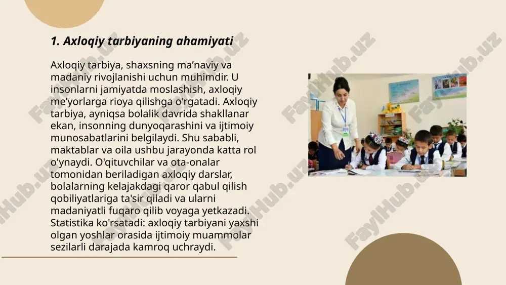 ahamiyatga ega. bu o‘yinlar orqali bolalar o‘zaro hurmat, jamoaviy ish, halollik va mardlik kabi fazilatlarni o‘rganadilar. masalan, "kurash" o‘yini chidamlilik va irodani tarbiyalashda qo‘l keladi. "oq terakmi, ko‘k terak" o‘yini esa tezkorlik va aniqlikni rivojlantirishga yordam beradi. milliy o‘yinlar orqali o‘qituvchilar bolalarni axloqiy qadriyatlar bilan tanishtiradilar. o‘zbekistonda milliy o‘yinlarni saqlash va rivojlantirish uchun har yili turli tanlovlar va musobaqalar tashkil etiladi. milliy o‘yinlarning tarbiyaviy ahamiyati haqida ko‘plab tadqiqotlar olib borilgan boʻlib, ular axloqiy tarbiyada samaradorligini tasdiqlaydi. ... t.me/slaydai_bot 7. maktabda axloqiy tarbiya maktabda axloqiy tarbiya o'quvchilarni jamiyatda to'g'ri va samarali yashashga tayyorlaydi. bu jarayon huquqiy bilimlar, mehnatga mehr-muhabbat, milliy va insonparvarlik qadriyatlarini singdirishni o'z ichiga oladi. axloqiy tarbiya darslari odatda har hafta o'tkaziladi va o'quvchilarga o'zlarining ahloqiy qoidalarini shakllantirishga yordam beradi. psixolog va pedagoglar ishtirokida sinf soatlari, suhbatlar, rolli o'yinlar va turli seminarlar tashkil etiladi. 10-18 yosh oralig'ida o'quvchilar uchun axloqiy tarbiya muhim ahamiyatga ega, chunki bu davrda ular shaxs …