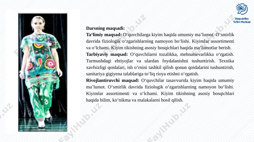 ga oid simvolik vazifalarni o‘z ichiga oladi. 3. estetik kiyim - badiiy obrazli vazifa bilan aynan estetik vazifani o‘z ichiga oladi. kiyimning vazifalari tarixan tashkil topgan. insoniyat taraqqiyotining ilk bosqichlarida kiyim tevarak-atrofning salbiy ta’siridan muhofaza vazifasini o‘tardi. turmush tarzi, faoliyat turi kiyimda spetsifik elementlar paydo bo‘lishiga olib keldi. kiyim utilitar – amaliy vazifalarni bajaradigan bo‘ldi. jamiyatda boshliqlar, sinflar ajralib chiqishi kiyimga simvolik elementlarni kiritdi, diniy marosim kiyimlari paydo bo‘ldi. odam dastlabki madaniy obrazlarni tevarak-atrofdagi borliqdan olardi, asta-sekin kiyimni badiiy-obrazli hal etishga va uning estetik vazifalarini belgilashga etib kelindi. kiyim deganda ichki kiyim, ustki kiyim, bosh kiyim, sharf, qo‘lqop, paypoq, poyafzal kabilarning keng kompleksi tushuniladi. kiyim o‘z navbatida maishiy va ishlab-chiqarish kiyimlariga bo‘linadi. 9 maishiy kiyimlarga ich kiyimlar, engil kiyimlar, ustki kiyimlar, bosh kiyimlar va qo‘lqoplar kiradi. kundalik kiyim, tantanali kiyim, uy kiyimi, sport kiyimlari, shuningdek, ich kiyimlar, cho‘milish kiyimi, bosh kiyimlar kiradi. ich kiyim – bu bevosita odam badaniga kiyiladigan …