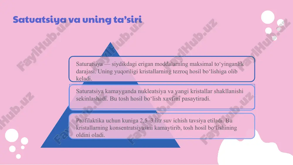 a kaltsiy oksalat toshlari kaltsiy va oksalat miqdorining ortishi, kristallarning yig‘ilishi hamda muhit phining o‘zgarishi natijasida shakllanadi. risk: ortiqcha oksalat, suyak rezorbsiyasi. profilaktika: suv ichimini oshirish (kuniga ≥2,5–3 l), kaltsiy iste’molini me’yorlash (~1000 mg/kun), sitrat manbalarini (limon, apelsin sharbati) tanlash. oziq-ovqat tavsiyalari: oksalatga boy mahsulotlarni cheklash (ismaloq, rabarbar, shokolad, yong‘oq), yaxshi parhez va siydik phini nazorat qilish. urat toshlari: profilaktika strategiyalari giperurikemiya — urat toshlarining asosiy sababi. yuqori urik kislota siydikda kristallar paydo bo‘lishiga olib keladi. profilaktika: purinli ovqatlarni cheklash (qizil go‘sht, jigar), siydik ph’ini ishqoriylashtirish (sitrat, nahco₃). dori vositalari: allopurinol va febuksostat urik kislota sintezini kamaytiradi; pivo va baliq iste’molini cheklash tavsiya etiladi. struvit va sistin toshlari: profilaktika struvit toshlari ko‘pincha bakterial infektsiyalar (proteus, klebsiella) natijasida paydo bo‘ladi; infeksiya siydik ph’ini oshiradi va struvit kristallari hosil bo‘ladi. profilaktika: infektsiyani to‘liq davolash, siydik ph’ini kislotalashtirish (askorbin kislotasi), hayvon oqsillarini va fosforli mahsulotlarni cheklash tavsiya etiladi. sistin toshlari cistinuriya tufayli yuzaga …