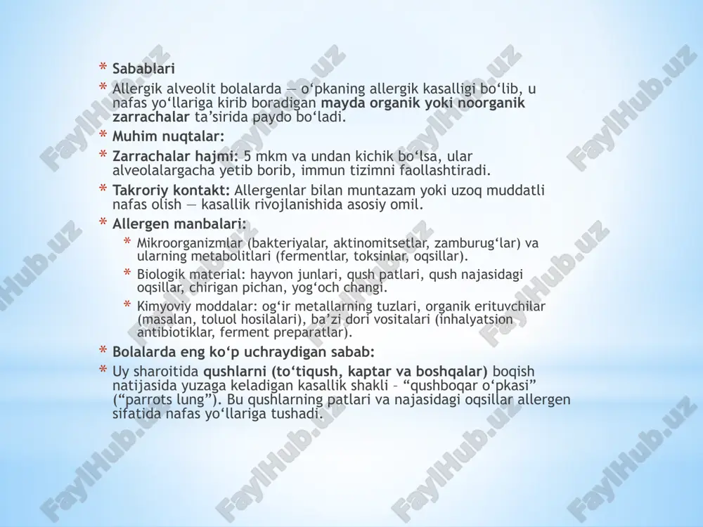 n: uyda qushlar bo‘lsa — ularni boshqa joyga olib chiqish, chirigan pichan yoki mog‘orlangan joylardan bolani cheklash. ish joyi bilan bog‘liq allergen bo‘lsa (ota-onada), bolaning kontaktini ham minimallashtirish zarur. 2. dorivor davolash o‘tkir va subo‘tkir shakllarda: allergen bilan aloqani keskin to‘xtatish ko‘pincha simptomlarni tezda yo‘qotadi. zarurat tug‘ilganda inhalyatsion yoki qisqa muddatli sistemali glukokortikosteroidlar buyuriladi. surunkali shakllarda: uzoq muddatli glukokortikosteroid terapiyasi talab qilinadi (dozasi bolaning yoshiga, vazniga va kasallik og‘irligiga qarab belgilanadi). antifibrotik dorilar (tajribaviy qo‘llanilmoqda) ayrim hollarda ishlatilishi mumkin. 3. simptomatik davolash bronxolitik vositalar — nafas qisilishini kamaytirish uchun. kislorod terapiyasi — gipoksemiya rivojlangan hollarda. fizioterapiya va reabilitatsiya — surunkali shakllarda jismoniy mashqlar orqali nafas funksiyasini saqlab turish. asosiy profilaktik tavsiyalar: uyda qush boqmaslik (to‘tiqush, kaptar va boshqalar), chunki qush patlari va najasidagi oqsillar eng keng tarqalgan sabab hisoblanadi. namlikni kamaytirish va shamollatish: uyda mog‘or va zamburug‘lar rivojlanishiga yo‘l qo‘ymaslik uchun muntazam shamollatish va quruq sharoit yaratish. pichan va chirigan …