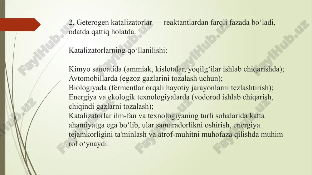rok etsa ham, o‘zi sarflanmaydi va reaksiya oxirida o‘z holatini saqlab qoladi. aniq yo‘nalishda reaksiya olib borish ba’zi katalizatorlar faqat ma'lum mahsulotni olishga yordam beradi, ya’ni reaksiya selektivligi yuqori bo‘ladi. yuzaki faol markazlar geterogen katalizatorlarda (masalan, metall sirtida) reaksiya faqat sirt yuzasida sodir bo‘ladi. bu yerda faol markazlar reaktant molekulalarni bog‘lab, reaksiyani osonlashtiradi. vaqtinchalik komplekslar hosil qilishi ko‘plab katalizatorlar reaktantlar bilan vaqtincha bog‘lanib, oraliq mahsulotlar hosil qiladi. bu oraliq bosqichlar orqali reaksiya tezroq tugallanadi. katalizator faoliyati — bu uning reaksiyani qanchalik samarali tezlashtira olishini bildiradi. ular energiya tejamkorligini ta'minlaydi, mahsulot chiqarishni ko‘paytiradi va reaksiya yo‘nalishini nazorat qiladi. shu sababli, katalizatorlar ilm-fan, tibbiyot, sanoat va atrof-muhit sohalarida keng qo‘llaniladi. katalizator faoliyatining pasayish sabablari — bu katalizatorning o‘z vazifasini bajarish qobiliyatining vaqt o‘tishi bilan susayishiga olib keladigan omillar bo‘lib, ular sanoatda ishlab chiqarish samaradorligiga salbiy ta’sir ko‘rsatadi. quyida katalizator faoliyatining pasayishiga sabab bo‘ladigan asosiy omillar keltirilgan: katalizatorning ifloslanishi (zaharlanishi) reaksiyada ishtirok etmaydigan, …