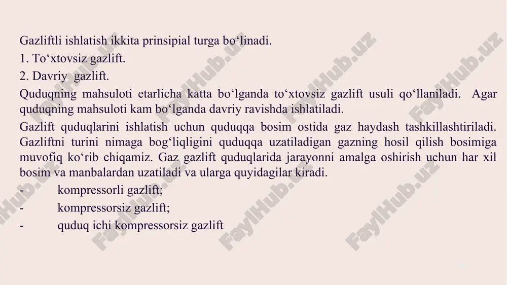 bosim, temperatura) barqaror va ushbu texnologik reglamentda ko‘zda tutilgan meyorlarga muvofiq bo‘lsa. b) hamma uskunalar, ano‘m (avtomatika va nazorat-o‘lchov moslamalari) asboblari, texnologik jarayonning turg‘un (barqaror) rejimi ta’minlansa. gazlift quduqlarini meyoriy to‘xtatish. 13 gazlift quduqlarini meyoriy to‘xtatish, quduqda ta’mirlash ishlari olib borish, shuningdek go‘q da tamirlash ishlarini olib borish amalga oshiriladi. gazlift quduqlarini meyoriy to‘xtatish quyidagi tartibda amalga oshiriladi. 1. burchakli meyorlashtiruvchi shtuserni berkitish orqali quduqga gazlift gazini uzatish to‘xtatiladi. 2. quduqdan chiqish tizimidagi zulfin berkitiladi. 3. favvora armaturasi yordamida quvur tashqi bo‘shlig‘ini omborga ulash yo‘li bilan quduqdagi bosim tushiriladi. gazlift quduqlarni ishlatishda texnologik jarayonning meyoriy borishida ko‘zda tutilmagan, tayyor mahsulotni yo‘qotilishiga olib boruvchi, asbob-uskunalarning butligiga, odamlarning sog‘ligiga va quvur o‘tkazgichlarning germetikligining buzilishi natijasida havoning gazlanishiga, yong‘inga, portlashga olib boruvchi barcha vaziyatlar, avariyaviy hisoblanadi. 14 gazlift quduqlarini ishlatishda quyidagi avariyaviy vaziyatlar yuzaga kelishi mumkin: - gaz xavfining paydo bo‘lishi; - yong‘in sodir bo‘lishi; - quduqning chiqish yoki haydash tizimidan sizib (okib) …