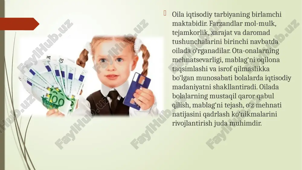 davlat va huquqiy jamiyatni barpo etishdek ezgu maqsad atrofida birlashtirishga xizmat qiladi. har bir fuqaroning ijtimoiy-siyosiy, huquqiy faolligini yuzaga keltirish, huquqiy madaniyatini qaror toptirish – fuqarolik (huquqiy) jamiyatning asosiy talabi sanaladi. jamiyat tomonidan qonunchilik yo‘li bilan belgilangan talablar fuqaro xulqini baholash, xatti-harakatlari mohiyatini tahlil qilish uchun mezon bo‘lib xizmat qiladi. ana shu talablarga muvofiq fuqaroning xulq-atvoridagi ayrim ko‘rinishlar, harakatlar yoki odatlar ma'qullanadi yoki qoralanadi. o‘zbekiston respublikasi fuqarolarining maqsadi erkin, demokratik, insonparvar huquqiy davlat va jamiyatni qurishdir. bu jamiyatni bunyod etish jarayonida yangi ijtimoiy fuqarolik tarbiyasini tashkil etish vazifalarini yanada murakkablashtiradi. zero, demokratik, huquqiy jamiyat barpo etilishining muvaffaqiyati fuqarolarning ijtimoiy-siyosiy onglilik darajasi, fuqarolik fazilatlarining qaror topganligi va ijtimoiy faollik ko‘rsatkichlariga bog‘lik. fuqarolikning ijtimoiy asosi yangi ijtimoiy-iqtisodiy munosabatlar bo‘lib, unda fuqarolarning shaxsiy manfaati jamiyat manfaati bilan qo‘shilib, uyg‘unlashib ketadi. milliy va umuminsoniy qadriyatlar mazmunida aks etgan g‘oyalar, demokratik talablar hamda axloqiy-huquqiy me'yorlarga muvofiq faoliyat yuritish ijtimoiy fuqarolik munosabatlarining muhim qoidasiga aylanadi. fuqarolik …
