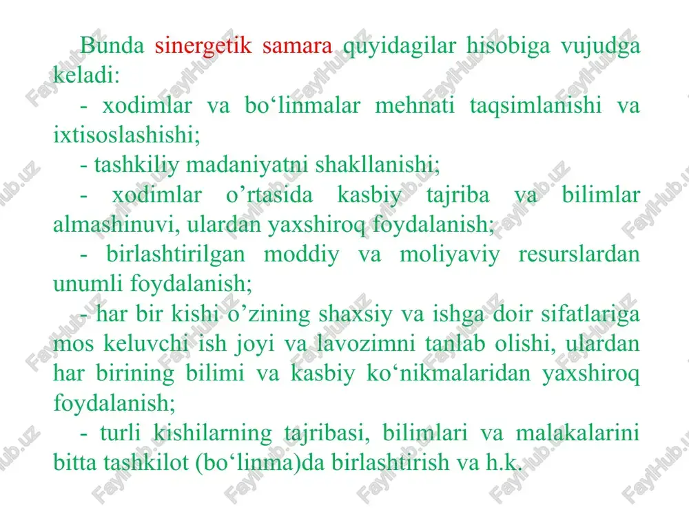 otning ichki muhiti uning hayotiy kuchining man’basi bo‘ladi. u o‘z ichiga tashkilotga faoliyat yuritish va zamon, vaktning ma’lum oralig‘ida mavjud bo‘lish va yashab qolish imkoniyatini beruvchi salohiyatni oladi. ammo u agar uning kerakligicha faoliyat yuritishini ta’minlamasa, uning muammolar va hattoki halokatining manbasi bo‘lishi mumkin. tashkilotning ichki muhiti quyidagi tashkil qiluvchilarning uzviy bog‘lanishidan iborat bo‘ladi: tashkiliy tuzilma; tashkilot ichidagi jarayonlar; texnologiya; xodimlar; tashkiliy madaniyat. tashkilotning tashkiliy tuzilmasi alohida bo‘linmalarning ajratilishi, ular o‘rtasidagi aloqa va bo‘linmalarning yagona bir butunga birlashishini aks ettiradi. texnik vositalar va ularning tashkilot tomonidan yaratilayotgan yakuniy mahsulotni olish uchun kombinatsiyalash va foydalanish usullarini o‘z ichiga oluvchi texnologiya menejment tomonidan eng diqqat e’tiborning predmeti bo‘ladi. xodimlar - har qanday tashkilotning asosi hisoblanadilar. tashkiliy madaniyat - tashkilot a’zolari tomonidan taqsimlanadigan eng muhim (nomoddiy) boyliklar, niyatlar va belgilarning yig‘indisidir. tashqi muhit tashkilotni resurslar bilan ta’minlovchi manba bo‘ladi. bunda tashkilot ham, o‘z navbatida, buning uchun to‘lov sifatida tashqi muhitga o‘z faoliyatining natijalarini …