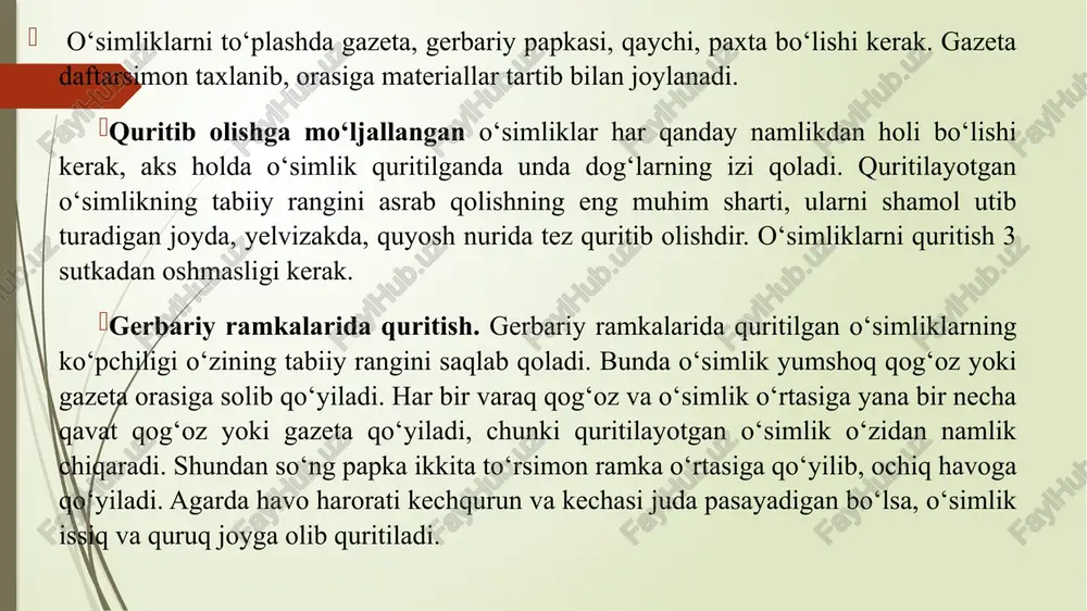 rga kelganda bolalar kayfiyati ko‘tarilib, ular har narsaga qiziqish bilan qaraydilar, barglar, ularning ranglari, shakllari bolalarni ajablantiradi. ular tabiatning butun go‘zalligini, uning ranglarini, to‘kilgan barglar hidi va ular o‘zining elastiklik xususiyatini yo‘qotganligini, qattiqlashib, sinuvchan bo‘lib qolganligini ko‘radilar. bolalarning atrof tabiat bilan zavqlanishlari kamayib borishiga qarab, ularning e’tibori barglarning shakli, daraxtlar navlariga qaratiladi. ana shu vaqtda o‘simliklarda sodir bo‘layotgan ichki jarayonlar qisqa va tushunarli bayon etib beriladi: o‘simlik yangi sharoitlarga moslashib, qish fasliga tayyorgarlik ko‘rayotganligi bilan tanishadilar. bolalarning e’tibori atrofda uchib yurgan qushlar, kapalak, ninachilarga, ularning asosiy belgilariga jalb qilinadi, uchib yurgan qushlar, ularning tuzilish formalari haqida, mehnat darslarida qushlar applikatsiyasini tayyorlash uchun to‘plangan barglar material xizmatini o‘tashi to‘g‘risida suhbat o‘tkaziladi. o‘quvchilar barglarni to‘plar ekanlar, ularning ranglarini, shakllarini qiyoslashni o‘rganadilar, bu ularning kuzatuvchanligi va diqqat qilish qobiliyatlarini o‘stirishga yordam beradi. to‘plangan barglar oldindan tayyorlab qo‘yilgan daftar varaqlari orasiga qo‘yiladi. shundan keyin bolalarga barglarning texnologiya mashg‘ulotlarigacha rangini yo‘qotmasligi, buralib ketmasligi uchun qanday …