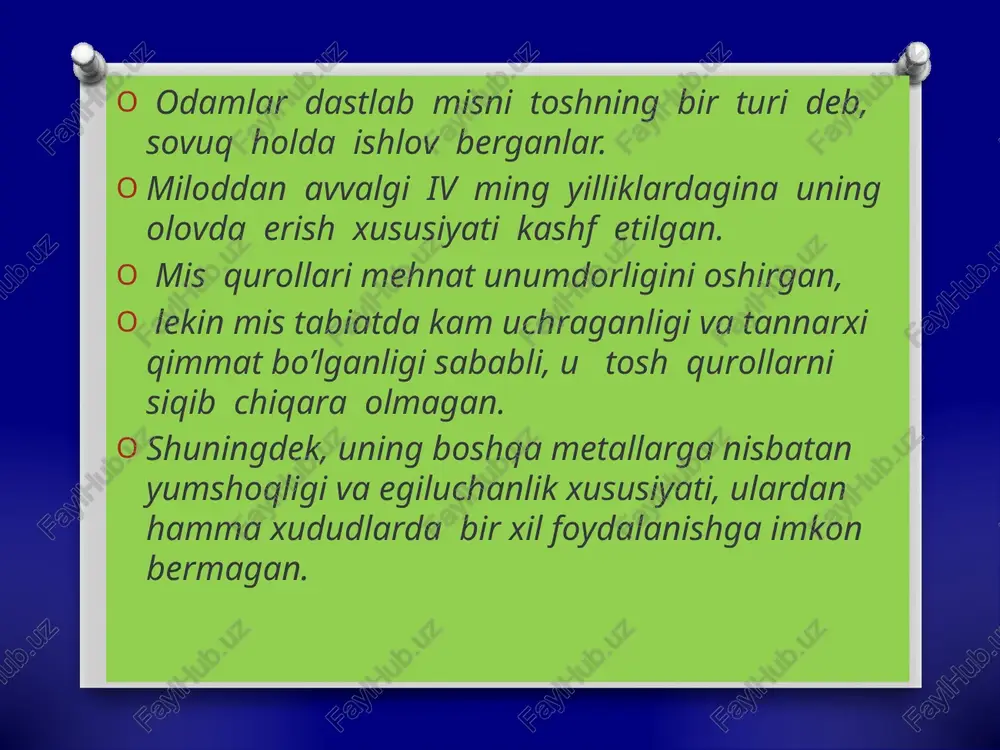lk bronza davrigacha yashagan. bu madaniyat 4 bosqichda rivojlangan bo’lib, uning i va ii bosqichlari eneolit davriga to’g’ri keladi. birinchi bosqichda sarazm qishlog’iga asos solinadi. qishloq atrofi mudofaa devori bilan o’ralib, guvaladan qurilgan bir xonali uylari bo’lgan. uylar yaqinida xilxonalar bo’lgan. qishloq xududidan sirtiga qora va qizil bo’yoqlar turli geometrik naqshlar solingan sopol parchalari, misdan yasalgan qurollar, mis oyna, oltin va kumushdan yasalgan taqinchoqlar, qimmatbaho toshlar–bronza, lazurit va serdolikdan yasalgan munchoqlar topilgan. bu topilmalar turkmanistonning anov ii moddiy buyumlariga ancha o’xshaydi. u mil.avv. 3100–2930 yilliklarga mansub bo’lgan ikkinchi bosqich so’nggi eneolitdan ilk bronza asriga o’tish davri hisoblanadi. bu davrda qadimgi qishloqlar hududi ancha kengayadi, bir xonali guvala uylar o’rnida xom g’ishtdan yasalgan ko’p xonali uylar paydo bo’ladi. ayrim uylarda oilaviy e’tiqod joyi––dumaloq shaklda ishlangan altar (olovxona) bo’lgan. ko’chalar va maydonlar shakllangan. qishloqning ikkita joyida ibodatxona bo’lgan. ibodatxonalarning devorlari boshqa uylardan farqli ravishda qizil rangda bo’yalgan va ularning qoq o’rtasida mehrob …