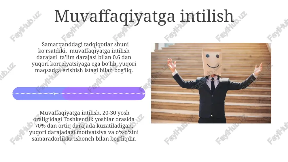 tadi. hissiyotlarning ifodalanishi hissiyotlarning ifodalanishi madaniyatga bog'liq bo'lib, masalan, yaponiyada 70% odamlar his-tuyg'ularini ochiq namoyon qilishdan qochishadi, g'arbiy mamlakatlarda esa bu ko'rsatkich 30% atrofida. hissiyotlarni ifoda etish usullari shaxsning yoshi va jinsiga bog'liq: 10 yoshli bolalar his-tuyg'ularini kattalarga qaraganda ancha ochiqroq namoyon qilishadi, ayol kishilar esa erkaklarga nisbatan hissiyotlarini ifoda etishda ko'proq ifodali bo'lishadi. xarakter va motivatsiya samarqanddagi psixologik testlar natijalariga ko'ra, individual xarakter xususiyatlari, masalan, introversiya yoki ekstraversiya, motivatsion yo'nalishni shakllantirishda muhim rol o'ynaydi, bu esa 5ta asosiy motivatsion turini aniqlash imkonini beradi. 2000-yillarning boshida o'tkazilgan o'zbekiston bo'yicha tadqiqotlar shuni ko'rsatdiki, shaxsning motivatsiyasi 3 ta asosiy omilga – ehtiyojlarga, qadriyatlarga va maqsadlarga bog'liq bo'lib, ularning har biri inson xulq-atvoriga turlicha ta'sir ko'rsatadi. motivatsiyaning individual farqlari gretsiya psixologiyasining ta'siri bilan, individual motivatsiyaning shaxsning ichki dunyosi va atrof-muhit bilan o'zaro ta'siri natijasi ekanligi haqidagi tushuncha paydo bo'ldi. 30% holatlarda atrof-muhitning o'zgarishi insonning motivatsiyasi va uning maqsadlariga erishishdagi samaradorligiga sezilarli ta'sir ko'rsatadi. …