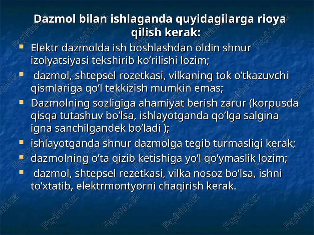 uning yo’g’onligi 22.,2 dan 11,1 teksgacha bo’ladi.viskoza tolasidan ko’ylakli , ichki kiyimga mo’ljallangan, astarli gazlamalar olish uchun ishlatiladi. viskoza tolasi ishlatish jarayoni va faqat bir tarkida, balki boshqa xildagi tabiiy va kimyoviy tolalar bilan birgalikda ham muvaffaqiyatli aralashma sifatida ham qo’llaniladi. tolaning nomi yaltiroqligi jinga-lakligi pishiqligi g’ijim-lanishi yondiribko’rish viskoza yaltiroq yo’q paxtadan past, nam bo’lsa, yana 1,5 marta pasayadi ko’p yaxshi yonadi, qog’ozdek yonadi. yonganida kul hosil bo’ladi atsetat uncha yaltiroq emas yo’q paxtadan past, suvda pishiqligi 30 % yo’qoladi kamroq uksus hidi chiqarib yonadi, eritma hosil bo’ladi shtapel uncha yaltiroq emas ozgina paxtadan past, suvni yomon ko’radi ko’p yaxshi yonadi, qog’ozdek yonib, kulga aylanadi lavsan yaltiroq emas bor yuqori darajada hisoblanadi uncha emas qora tutun chiqarib yonadi, qattiq g’o’lakka aylanadi nitron uncha emas bor suvda pishiqligini yo’qotmaydi yo’q sariq tutun chiqarib vaqti-vaqti bilan yonib turadi, kapron yaltiroq yo’q suvda pishiqligi ortadi yo’q eritma erib qotadi. qattiq g’o’lak hosil bo’ladi