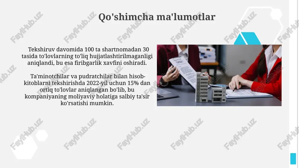 -kitoblarning to'g'riligini tekshirish hisob-kitoblarning to'g'riligini tekshirish jarayoni kamida 3 bosqichdan iborat bo'lib, har bir bosqichda 20 dan ortiq ko'rsatkich tahlil qilinishi lozim. hisob-kitoblarda 10% dan ortiq farq aniqlansa, qo'shimcha tekshiruvlar o'tkazish va hujjatlarni batafsil tahlil qilish zarur. xulosa va xulosalar umumiy 30 ta yetkazib beruvchining 25 tasi bilan shartnoma shartlariga rioya qilinganini tasdiqlovchi hujjatlar taqdim etildi, ammo 5 tasi to'liq hujjatlashtirilmagan. ta'minotchilar va pudratchilar bilan 15 ta shartnoma bo'yicha o'tkazilgan audit natijalarida 5 ta shartnomada moliyaviy noaniqliklar aniqlandi. audit doirasini belgilash tekshiruv doirasini aniqlashda, kamida 3 ta yirik yetkazib beruvchi va 5 ta pudratchi bilan 2022-2023 yillar davomidagi shartnomalarni qamrab olish rejalashtirilgan. katta miqdordagi to'lovlar (masalan, 100 000 usd dan yuqori) amalga oshirilgan barcha shartnomalar va ularning hujjatlari audit doirasini tashkil etadi, bu esa potensial xatoliklarni aniqlashga imkon beradi. e'tiboringiz uchun rahmat @taqdimot_robot image1.jpg image2.jpg image3.jpg image4.jpg image5.jpg image6.jpg image7.jpg image8.jpg image9.jpg image10.jpg image11.jpg image12.jpg image13.jpg image14.jpg image15.jpg image16.jpg image17.jpg