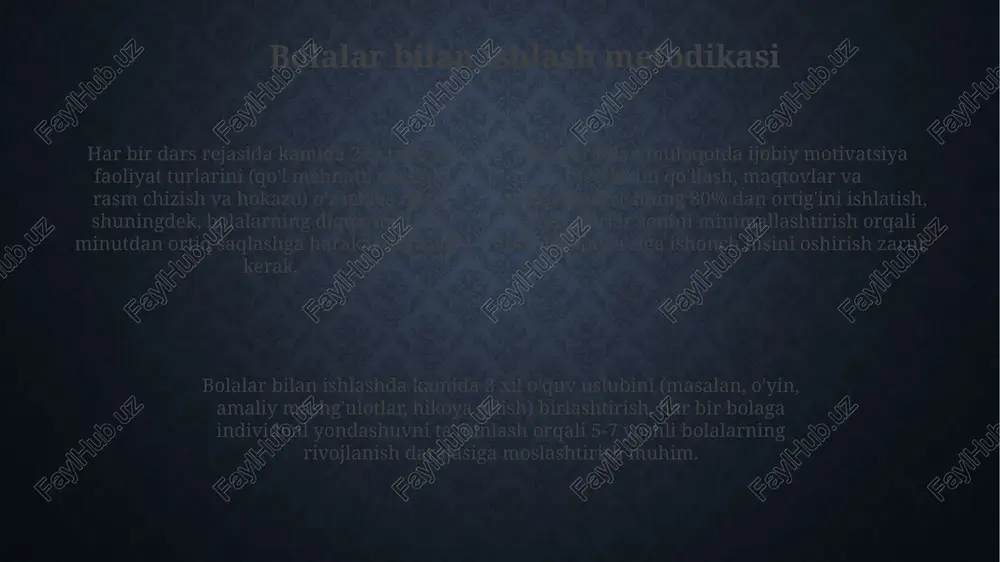 , elektron pochta, qo’ng’iroqlar, uchrashuvlar va boshqalar) foydalanish tavsiya etiladi. bolalarning uy vazifalari yoki o’yin faoliyatlari bo’yicha ota-onalarga kamida haftasiga 1 marta tavsiyalar va qo’shimcha topshiriqlar berish, shuningdek, oilaviy ta’limga qo’shilishni rag’batlantirish muhim. bolalar rivojini kuzatish va baholash kuzatuvlar natijalarini tahlil qilishda har bir bolaning individual rivojlanish traektoriyasi va o'ziga xos xususiyatlarini hisobga olish, 5-7 ta mezon asosida baholash kerak. bolalar rivojini kuzatishda kamida 3 ta asosiy sohani (jismoniy, kognitiv, ijtimoiy-emotsional) qamrab oluvchi 6 oylik kuzatuv jadvallaridan foydalanish tavsiya etiladi. o'yin orqali baholash usuli bolaning o'rganish jarayoniga ijobiy ta'sir ko'rsatadi va uning ijodkorligini, muloqot ko'nikmalarini va muammo yechish qobiliyatini 3-4 yoshli bolalarda aniqlash imkonini beradi. sinf xonasini tashkil etish va jihozlash sinf xonasini didaktik materiallar, o'yinchoqlar va bolalar adabiyoti bilan boyitish zarur, har bir bolaga kamida 2 ta kitob va 3 turdagi o'yinchoqlar taqdim etilishi lozim. sinf xonasini yoshga mos, kamida 2-3 ta o'yin zonalari (masalan, qurilish, o'qish, san'at) bilan …