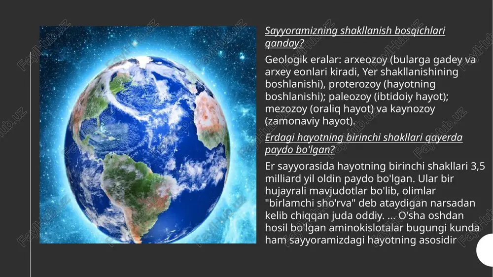 organik birikmalar hosil qilishdi. ular bu bilan yerning birlamchi atmosferasini imitatsiya qiladigan sistemalarda organik molekulalar sintezlanishi mumkinligini koʻrsatib berishdi. taxmin qilinishicha yerning birlamchi atmosferasi tarkibi suv bugʻlari, erkin vodorod, karbonat an-gidrid, qisman metan, vodorod sulfid, ammiak va boshqa gazlardan iborat boʻlgan. atmosferaning qaytarilish xususiyati birlamchi organik birikmalarning abiogen sintezida katta ahamiyatga ega. chunki qaytarilish xossasiga ega boʻlgan birikmalar oʻzidan vodorodni chiqarib, kimyoviy reaksiyalarga oson kirishadi. quyoshdan keladigan ultrabinafsha va rentgen nurlar, chaqmoqning kuchli elektr zaryadi, chaqmoq chaqqanda, meteorit tushganda va vulqon otilganda hosil boʻladigan yuqori harorat taʼsirida gazlardan birmuncha murakkab birikmalar sintezlangan. shu tarzda anorganik birikmalar: uglevodlar, aminokislotalar, azotli asoslar va organik (sirka, chumoli, sut) kislotalar hosil boʻlgan. yer asta-sekin soviy boshlashi bilan atmosferadagi suv bugʻlari kondensatsiyalanib borgan. yer yuziga tinmasdan yoqqan jala juda katta suv havzalarini hosil qilgan. suvda ammiak, uglerod qoʻshoksid, metan va atmosferada hosil boʻlgan organik birikmalar erigan. suv muhitida organik moddalar kondensatsiyalanib, polimerlarni, xuddi shu yoʻl …