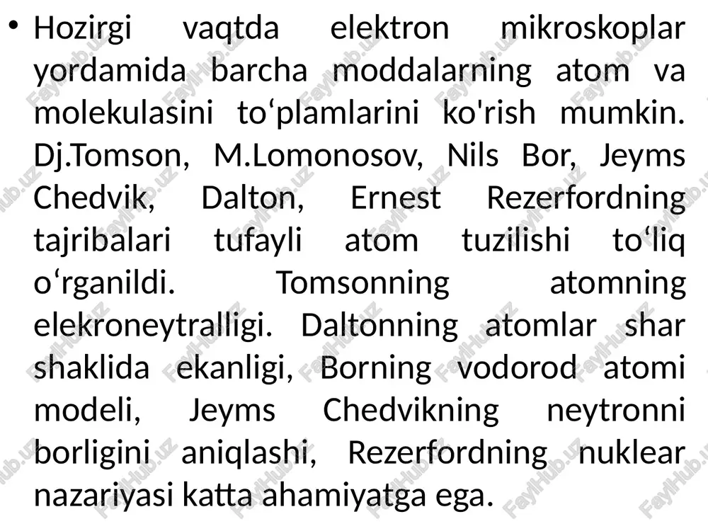 a eng yaqin birinchi orbita bo'ylab harakat qiladi; atomning bu holatini qo'zg'olmagan, normal yoki asosiy holat deyiladi. bu holda elektron yadro bilan eng mustahkam bog'langan bo'ladi. qo'shimcha energiya qabul qilgan atom qo'zg'olgan holatga o'tadi, lekin atomning qo'zg'olgan holati nihoyatda qisqa muddatlidir. elektron uzoq orbitadan yaqin orbitaga o'tganda atom elektromagnit nur chiqarib o'z energiyasini kamaytiradi. n.borning i postulatiga muvofiq kvantlangan orbita bo’ylab aylanayotgan elektronning harakat miqdori momenti mvr kattalik jihatidan ga karrali bo’ladi, ya’ni bu yerda: m • vr elektronning impuls momenti, v - elektron tezligi, m – elektron massasi, r - orbita radiusi, n - orbita soni - 1, 2, 3, , h -plank doimiyligi. miqdor o'zgarmas kattalik bo'lgani uchun h bilan belgilasak, formula quyidagi ko‘rinishga ega boiadi: n.borning ii postulatiga ko'ra, elektron bir orbitadan ikkinchi orbitaga o'tgandagina atom o'z energiyasini o'zgartiradi; elektron kvantlangan orbitalar bo'ylab aylanganda, atom energiya chiqarmaydi va energiya yutmaydi. elektron yadrodan uzoqda tugan orbitadan yadroga yaqin …