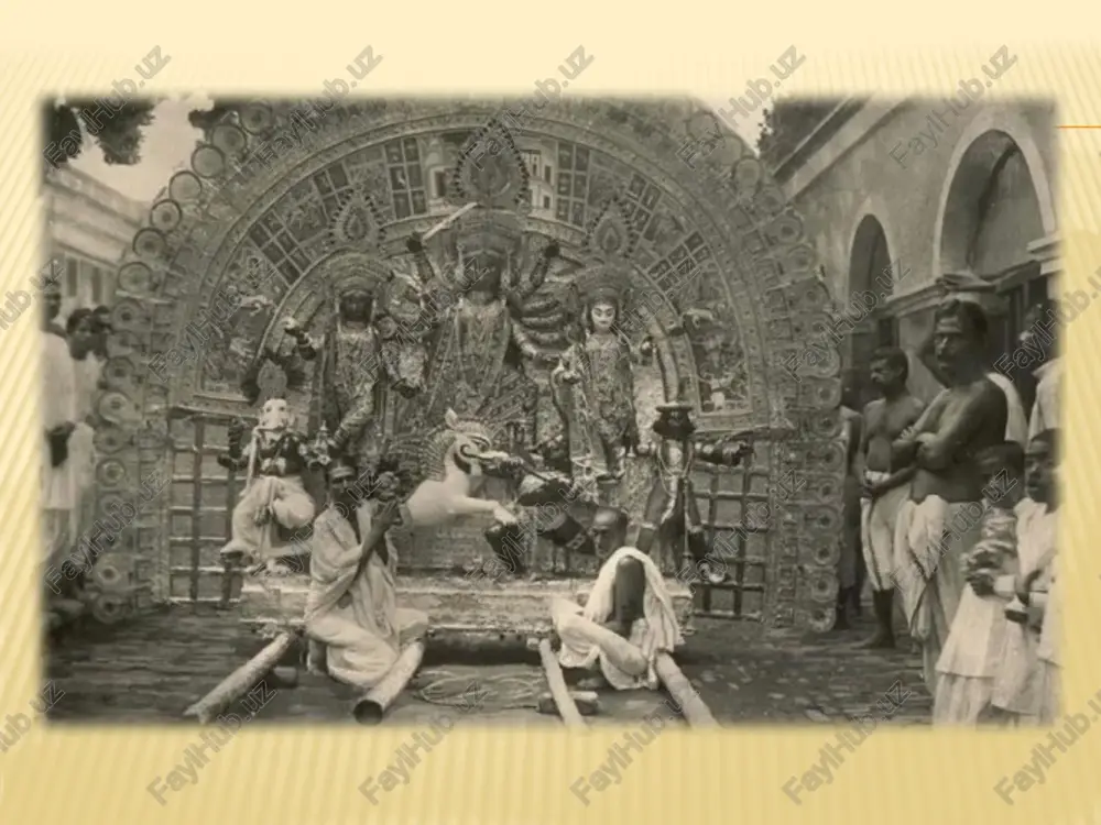 oni xx asr boshlarida mustaqillik g’oyalari kuchayib, milliy o’zlikni anglash jarayoni ommaviy shakl oldi. bu davrda britaniya hukumatining repressiv choralari, masalan, rowlatt qonuni (1919), cheksiz hibs qilish huquqini bergan, noroziliklarni kuchaytirdi. jallianwala bagh qirg’ini bu g’oyalarni yanada keskinlashtirdi va to’liq mustaqillik talabini bildirishga olib keldi.1929 yilda kongressning lahore sessiyasida purna swaraj deklaratsiyasi qabul qilindi va 26 yanvar mustaqillik kuni deb e’lon qilindi. xulosa xvii asr oʻrtalaridan (taxminan 1650-yillardan) xx asr boshlarigacha (1900-yillarning boshigacha) hindiston tarixi asosan yevropa mustamlakachiligi, xususan britaniya imperiyasining hukmronligi bilan bogʻliq boʻlib, bu davrda subkontinent iqtisodiy, ijtimoiy va siyosiy oʻzgarishlarga duch keldi. bu davrni quyidagicha ajratib koʻrsatish mumkin.britaniya resurslarni oʻgʻirlash va mahalliy sanoatni buzish orqali hindistonni qashshoqlashtirdi. bu saboq – mustaqil iqtisodiy siyosatni shakllantirish zaruriyati, masalan, keyinchalik hindistonning sanoatlashtirish va oʻzini-oʻzi taʼminlash siyosati. mustamlakachilik hindistonni dunyodagi eng boy mintaqalardan biri boʻlganidan qashshoqqa aylantirdi, bu iqtisodiy mustaqillikning muhimligini koʻrsatdi. foydalanilgan adabiyotlar karimov i.a. “tarixiy xotirasiz kelajak yo’q.” – …