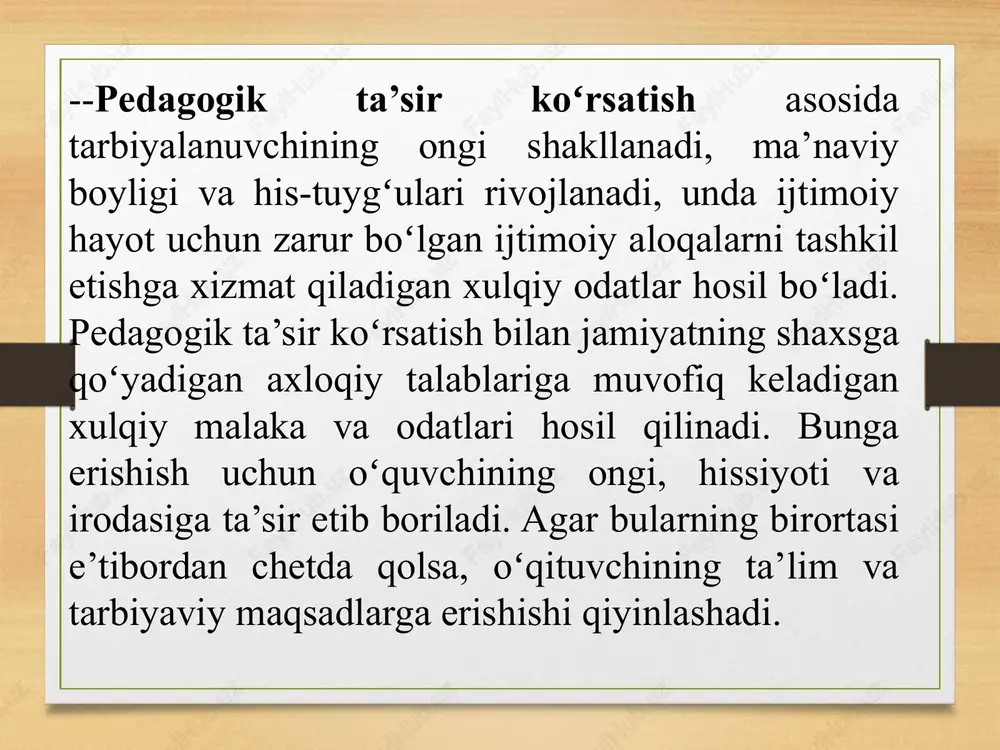 ma’nolarini, qudratini odamlarga aniq ifodalab tushuntirib bering, shunda siz insoniyat olamini barcha anglashilmovchiliklarning yarmidan xalos qilgan boʻlasiz”. ogohlantiruvchi soʻzlar, notiqlik san’ati asosida ta’sir etish, vazifani ijro etishga undovchi buyruqlar, ta ‘qiqlangan iboralarni ishlatmaslik, hazil orqali fikrini anglatish, oʻquvchining erkin mulohazalarini ma’qullash yoki nojoʻya harakatlari uchun ayblash soʻzning ogʻzaki ta ‘sir etuvchi komponentlaridir. soʻz bilan imo-ishoraning va yuz harakatlarining birligi ma’lum qilinayotgan axborot hajmdorligi va ta’sirchanligini kuchaytirishi lozim. har qanday sharoitda oʻqituvchi oʻquvchilar bilan sinfda uchrashishga maxsus hozirlik koʻrishi lozim. oʻqituvchining imo–ishoralari va yuz harakatlari soʻz bilan ogʻzaki ta’sir qilishni kuchaytiradi. olimning bu mulohazalari hozirgi kunda ham oʻz qudratini yoʻqotgan emas. u oʻqituvchining deyarli har bir harakatda jiddiy fikr yuritishga undaydi. darhaqiqat, oʻqituvchining har qanday hazili yoki bachkana qiligʻi darhol teskari reaksiya berishi mumkin. hatto engil hazilga ham sinf oʻquvchilari qizgʻin javob beradi, ularning fikrini qaytadan “jamlab” diqqatini jalb etish va ish kayfiyatini yaratish keyin juda qiyin boʻlishi mumkin. soʻz bilan …