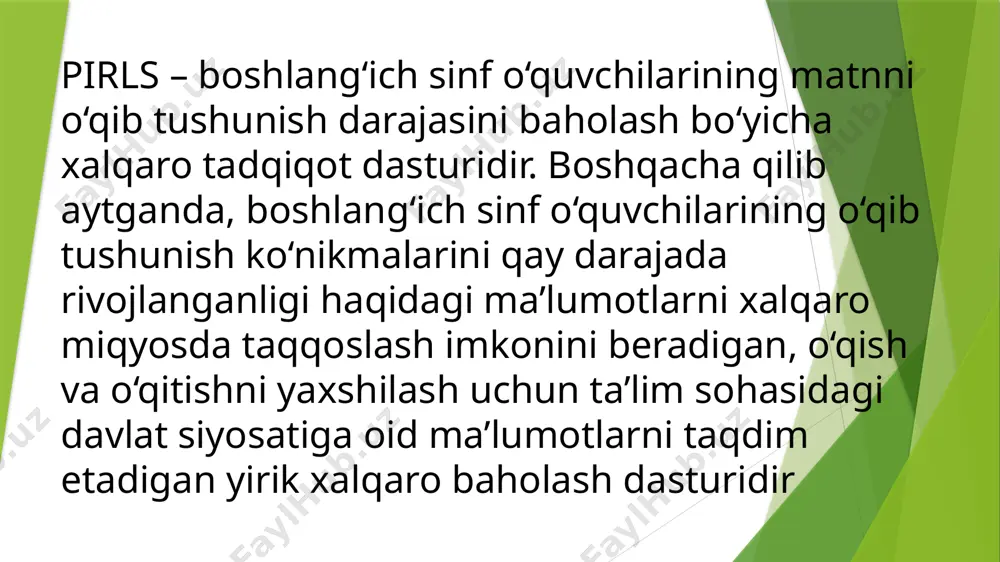raganday tuyuldi. «ko‘chaga chiqib, men bilan o‘ynaysanmi?» – deb so‘radim. u menga ikkilanib: «onamdan so‘ray», – dedi. u oyoq kiyimini ko‘tarib qaytib keldi. biz ko‘chaga chiqdik. biroz velosipedda sayr qildik, so‘ng tamaddi qildik. keyin esa bizning uyga bordik. bu g‘alati tuyulishi mumkin, ammo menga dushmanim bilan birga bo‘lish zavq bag‘ishlayotgandi. buni otamga ayta olmadim, chunki u pirog tayyorlash bilan ovora edi. qoyil! – dedi jeremi pirogga qarab.men vahimaga tusha boshladim, chunki jeremini «dushman pirogi»ni yeyishini xohlamas edim. endi u mening do‘stim edi! otam bizni tushlikka chaqirguniga qadar maza qilib o‘ynadik. otam mening eng sevimli taomimni pishirgan edi. buni jeremi ham yoqtirar ekan. balki jeremi juda ham yomon emasdir, balki men «dushman pirogi»ni unutishim kerakdir, deb o‘ylay boshladim. – ota, yangi do‘st orttirish juda zo‘r-da, – dedim, unga jeremi endi mening dushmanim emasligini aytishga harakat qilib. ammo otam faqat kulib, boshini qimirlatib qo‘ydi. menimcha, u meni mug‘ambirlik qildi, deb o‘yladi. tushlikdan …