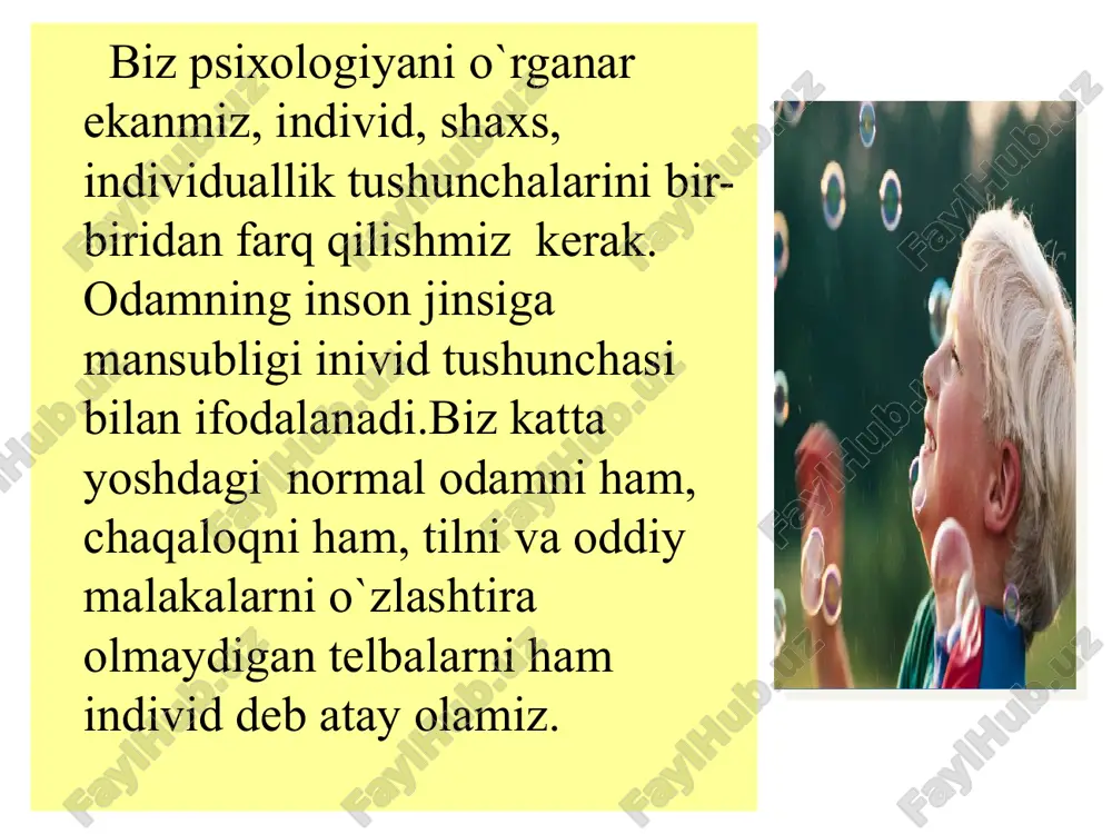 nlari, irodaviy sifatlari, faolligi, aktivligi, ongligi muhim hisoblanadi. «shaxsning shakllanishi» ikki xil ma'noda qo`llaniladi. birinchisi - shaxsning shakllanishi uning rivojlanishi, ana shu rivojlanish tushunchasi jarayoni va uning natijasi ekanligidir. ikkinchi ma'nosi - shaxsni maqsadga yo`naltirilgan tarzda tarbiyalash sifatidagi shakllantirish (agar shunday deb aytish mumkin bo`lsa, «qolipga solish», «yasash», «tuzash»; a. s. makarenko bu jarayonni «shaxsni loyihalash» deb juda topib atagan edi) dan iborat. shaxsning shakllanishida unga maqsadga yo`naltirilgan tarzda ta'sir o`tkazish - tarbiya yetakchi rol o`ynaydi. tarbiya shaxsning rivojlantirilishini jamiyat tomonidan qo`yilgan maqsadlarga muvofiq tarzda yo`naltirib boradi va uyushtiradi. shu bilan birga tarbiya bola hayoti va faoliyatini muayyan tarzda uyushtirib va tartibga solib qolmasdan, balki mavjud pedagogik printsiplarga binoan aniq shaxs imkoniyatlarini eng yaxshi darajada ko`rsatadigan rivojlanishning maxsus muhitini, yoxud vaziyatini vujudga keltiradi, uni shakllantirgan va yo`naltirib borgan holda faolligini namoyon qilish uchun shart-sharoit yaratadi. shu o`rinda shaxs psixologiyasi shaxsni tarbiyalash pedagogikasi, axloqiy tarbiya metodikasi bilan o`rin almashadi. ularning vazifasi …