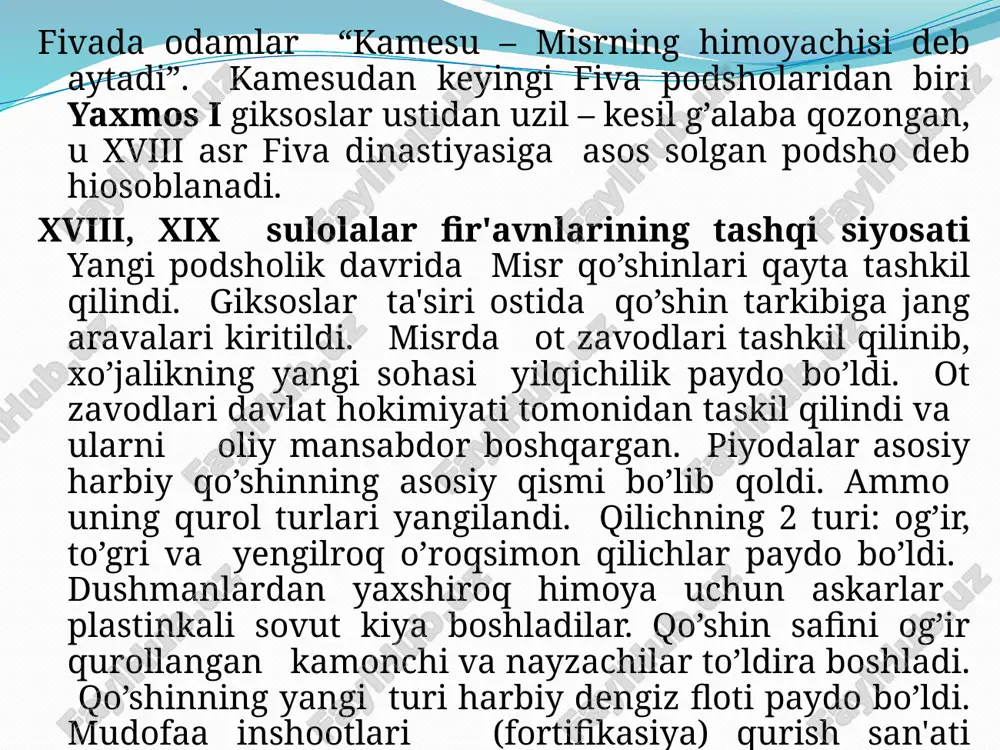 h, yangi yerlarga suv chiqarish fir'avnlarning diqqat-markazida turgan. fayum vohasida yangi yerlar ko’plab ochilib, voha misrning g’alla omboriga aylangan. eski kanal, to’gon va ariq-anhorlar tozalangan. nil daryosining toshqin suvlarini chiqishi ustidan muntazam nazorat o’rnatilgan. nil vodiysida uzumchilik, asalchilik va bog’dorchilik gullab-yashnagan. yangi podsholik davrida misr iqtisodiyotida dehqonchilik va chorvachilik yetakchi soha sifatida mahsulotni ko’plab yetkazib bergan. 3.exnaton islohatlari. exnatonning diniy-siyosiy isloxoti (er. avv. 1365-1348 - yillar). qaram yerlar va misr aholisini talanishi natijasida hukmron tabaqa, ayniqsa ko’p sonli yaxshi uyushgan kohinlar tabaqasi boyib ketgan. ibodatxonalar minglab gektar yerlar, chorva mollari, qullar va boshqa moddiy boyliklarga egalik qilganlar. xviii sulola davrida fir'avnlarning homiysi amon ibodatxonasi misr bosh xudosi sifatida alohida ta'sirga ega bo’lgan. xudo amon bayrog’i ostida fiva hukmdorlari giksoslarni haydab chiqarganlar. fivadagi amon ibdoatxonasi nihoyatda katta obru – e'tiborga ega bo’lgan. fir’avnlar tomonidan bu ibodatxonaga fir'avnlar o’n minglab qullar, yer, minglab bosh qoramol, oltin-kumushlar hadya qilganlar. karnak va luksorda xudo …