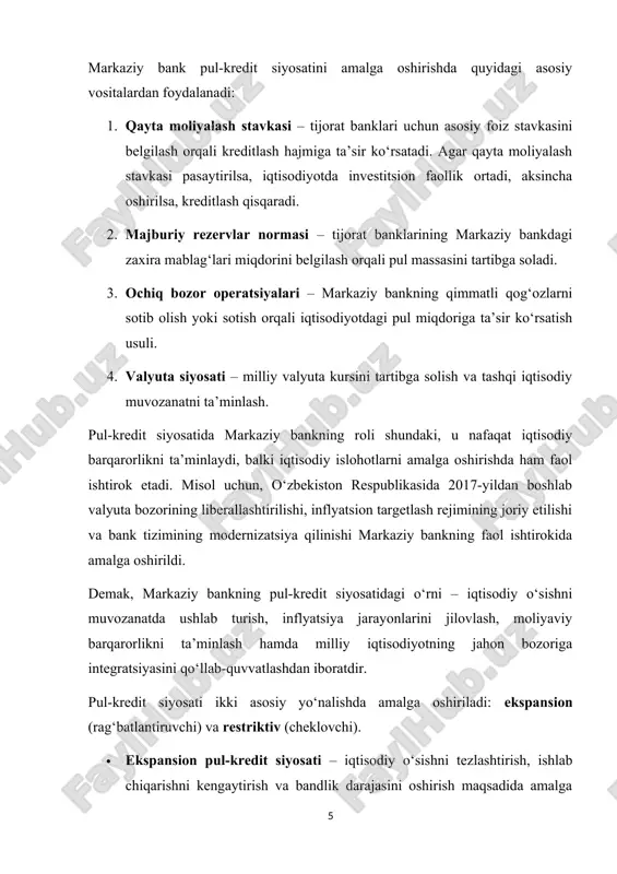 g jahon bozoriga integratsiyasini qo‘llab-quvvatlashdan iboratdir. pul-kredit siyosati ikki asosiy yo‘nalishda amalga oshiriladi: ekspansion (rag‘batlantiruvchi) va restriktiv (cheklovchi). · ekspansion pul-kredit siyosati – iqtisodiy o‘sishni tezlashtirish, ishlab chiqarishni kengaytirish va bandlik darajasini oshirish maqsadida amalga oshiriladi. bunda markaziy bank qayta moliyalash stavkasini pasaytiradi, majburiy rezervlar normasini kamaytiradi va iqtisodiyotga qo‘shimcha kredit resurslarini jalb qiladi. · restriktiv pul-kredit siyosati – inflyatsiya darajasini pasaytirish, pul massasining haddan tashqari ortib ketishini jilovlash uchun qo‘llaniladi. bu holatda markaziy bank foiz stavkalarini oshiradi, majburiy rezervlar normasini ko‘taradi va kreditlash imkoniyatlarini qisqartiradi. markaziy bank pul-kredit siyosatini tanlashda iqtisodiy sharoit, inflyatsiya darajasi, milliy valyuta kursining barqarorligi, tashqi iqtisodiy omillar va aholi daromadlari kabi ko‘plab mezonlarni hisobga oladi. o‘zbekiston respublikasida ham so‘nggi yillarda pul-kredit siyosatini takomillashtirish bo‘yicha qator islohotlar amalga oshirildi. xususan, inflyatsion targetlash tizimi bosqichma-bosqich joriy etilib, narxlar barqarorligi markaziy bank faoliyatining ustuvor vazifasi sifatida belgilandi. shu bilan birga, valyuta bozorining liberallashtirilishi, milliy valyutaning erkin konvertatsiyasi ham …