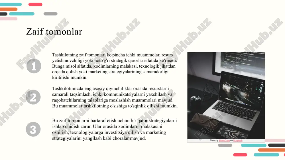 ar birgalikda ishlash orqali resurslarni samarali ishlatish va yangi bozorlarni o'zlashtirish imkoniyatiga ega bo'ladi. kelajakda qiymat zanjiri raqobatbardoshlikni baholashning ahamiyati raqobatbardoshlikni baholashning ahamiyati: 1. raqobatbardoshlik tushunchasi: bu, korxonaning bozor sharoitida muvaffaqiyatli ishlash qobiliyatini anglatadi. 2. maqsadlar: raqobatbardoshlikni baholash, raqobatchilarni tahlil qilish va strategiyalarni ishlab chiqish uchun asos yaratadi. 3. jarayonning xususiyatlari: baholash jarayoni, ichki va tashqi omillarni, shu jumladan, kuchli va zaif tomonlarni, imkoniyatlar va tahdidlarni o'rganishni o'z ichiga oladi. bu tahlil, biznesning raqobatbardoshligini aniqlashda muhim ahamiyatga ega. photo by altumcode on unsplash tahlil vositalari raqobatbardoshlikni baholash uchun ishlatiladigan asosiy tahlil vositalari quyidagilardir: swot tahlili, qiymat zanjiri tahlili va harajatlar tahlili. har bir vosita o'zining xususiyatlari bilan ajralib turadi va raqobatdagi o'rni va imkoniyatlarni aniqlashda muhim ahamiyatga ega. swot tahlili kuchli va zaif tomonlarni, imkoniyatlar va tahdidlarni aniqlashga yordam beradi. qiymat zanjiri tahlili samaradorlikni oshirish uchun muhim jarayonlarni aniqlaydi. harajatlar tahlili esa resurslar va xarajatlarni optimallashtirishga yordam beradi, har bir …