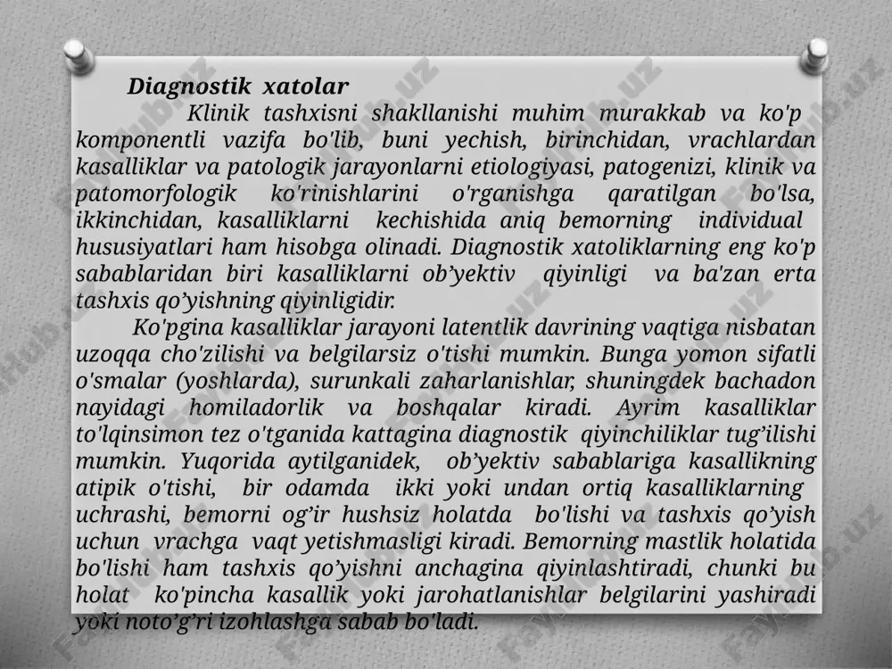 tsiya esa radikal operatsiya bo'lib, yo'g’on ichak o'sma bo'lgan joyi bilan kesib olib tashlanadi. olingan biopsiya materiali tekshirilgach to’g’ri tashxis qo'yiladi. murdani tekshirib ko'rilganda bemor ayolning tarqalgan yirigli peritonitdan (ikkinchi radikal operatsiyadan keyin rivojlangan) o'lganligi ma'lum bo'ladi. 2. davolash usullarini tanlash va davolashdagi xatolar bu diagnostik xatoliklarga qaraganda bir necha marta kam uchraydi. ayrim hollarda ular noto’g’ri yoki kechikib tashxis qo'yilishi tufayli sodir bo'lishi mumkin. biroq to’g’ri va o'z vaqtida tashxis qo'yilganida ham davolashda xatoliklar (masalan, davolash usuli noto’g’ri tanlanilganda, davolashni o'z vaqtida boshlanilmaganida, operativ muolaja usullari va hajmini noto’g’ri tanlanganda) uchrashi mumkin. shunday hollar bo'ladiki, davolashning o'z vaqtida boshlanmasligi va to’g’ri tanlanishida ham xirurgik operatsiyaning texnikasida ba'zan xatoliklarga yo'l qo'yilishi mumkin. davolash usullarini tanlash va amalga oshirishdagi xatoliklarga misollar keltiramiz. 63 yoshli erkak 8 soat ichida siydigi o'tkir to'xtalishi va siydigida ko'p qon bo'lishi tufayli urologik statsionarga olib kelinadi. bu davrda bemorning ahvoli qoniqarli bo'lib, qon bosimi 120/80mm simob …