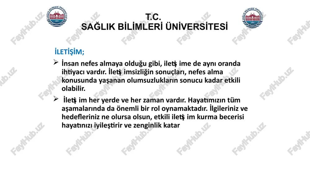 aki kişiye iletmesi davranışıdır. karşımızdaki kişinin duygularını ve düşüncelerini doğru olarak anlasak bile, eğer anladığımızı ona ifade etmezsek empati kurma sürecini tamamlamış sayılmayız. 22 t.c. sağlik bi̇li̇mleri̇ üni̇versi̇tesi̇ empati̇; her insanın, hatta her canlının olaylara kendine özgü bir bakış açısı vardır. dışarıdan bakarak bunu göremeyiz. kendimizi karşımızdakinin yerine koyup olaylara onun gözüyle bakabilirsek onun duygularını, düşüncelerini anlayabiliriz. (üstün dökmen’den) kendimizi tanımamız ve bilmemiz, aynı zamanda başkalarını da tanımak ve bilmektir. kendi içsel ve dışsal dünyamızı kavradığımız ölçüde başka dünyaları da kavrayabileceğimize dair duygular, kişiye empati yeteneği kazandırır. 23 t.c. sağlik bi̇li̇mleri̇ üni̇versi̇tesi̇ empati̇; burada sözü edilen; düşünce, fikir ya da yorumlarda tümüyle zıt kutuplarda bile yer alsak, karşımızdakinin duygularını anlama ve saygı gösterme çabasıdır. 24 t.c. sağlik bi̇li̇mleri̇ üni̇versi̇tesi̇ empati̇; empati kurma sürecinin ilk adımı etkin dinlemedir. etkin dinleme yapabilmek empati kurmayı önemli ölçüde kolaylaştırır ama empati kurmak için tek başına yeterli değildir. 25 t.c. sağlik bi̇li̇mleri̇ üni̇versi̇tesi̇ empati; empatinin …