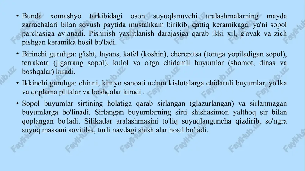 un ishlatiladi. yumshoq chinni mustahkamligi biroz past, ammo yaltiroq, tiniq bo'ladi. undan asosan xo'jalik idishlari choynak, piyola, kosa, tavoq va hokazolar) hamda san'at buyumlari tayyorlanadi. qattiq chinnini tayyorlash uchun 45-55% tuproq minerallari (30-40 % kaolin, keramik massaga yetarlicha plastiklik berish uchun 10-15 % o'tga chidamli giltuproq) 25-30 % kvars yoki toza oq qum va 15-20 % dala shpati olinadi, aralashtirib loy qoriladi va shakl berilib, 1350-1450°c haroratda kuydiriladi. yumshoq chinni uchun shixta tarkibi 25-40 % giltuproq minerallaridan (kaolin) 20-45 % kvars, 30-35 % dala shipatidan iborat bo'ladi va 1300-1350°c da kuydiriladi fayans ham ikki xil qattiq va yumshoq bo'ladi. qattiq fayans sanitariya texnik buyumlari (rakovinalar, vannalar va boshqalar) devorlarning sirtini qoplash uchun glazuriangan plitalar tayyorlash uchun ishlatiladi. yumshoq fayansdan esa chinnidan ancha arzon bo'lgan xo'jalik buyumlari tayyorlanadi. qattiq fayans shixtasi tarkibida 25-30 % kaolin va giltuproq, 25-30 % kvars va 10 % dala shipati kiradi. yumshoq fayans 30-35% kaolin va …