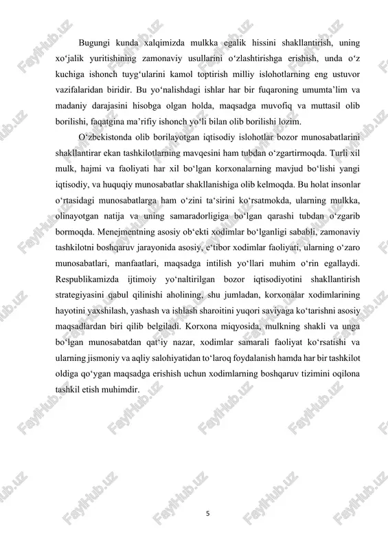 rini rivojlantirish uchun (hududlarning o‘zlashtirilishi, kommunikatsiya tarmoqlari va yo‘llarni o‘tkazish) mablag‘ sarflovchi shaxs. quruvchi (puliga) – ma’lum bir aniq turdagi ko‘chmas mulk ob’yektini qurishni amalga oshirish uchun rasmiy ariza bergan va ushbu ishni amalga oshirishga ruxsatnoma olgan yuridik yoki jismoniy shaxs. me’morchilik 22 topshiriqlari asosida u loyiha-smeta hujjatlari uchun buyurtma beradi, qurilishni bajarish uchun ruxsat oladi va qurilish ishlari davri davomida barcha turdagi nazorat ishlarini bajaradi. quruvchi qurilishni o‘zining xususiy kuch (mablag‘)lari hisobiga amalga oshiradi yoki pudratchilarni jalb qilish evaziga bajaradi, qurilish tugallanishi vaqtida esa – ob’yektni foydalanishga qabul qiladi va mahalliy boshqaruv organlari tomonidan xususiy mulkka egalik qilish huquqini qayd qilinishini amalga oshiradi. buyurtmachi funksiyasini uning o‘zi bajarishi mumkin, bunda u maxsus ixtisoslashtirilgan tashkilotlarni (kapital qurilish boshqarmasi – kqb, boshqaruvchi firmalar va boshqalar) yoki mutaxassislarni jalb qilish asosida ish olib boruvchi bo‘ladi. buyurtmachi – ko‘chmas mulk ob’yektining qurilishida pudrat shartnomasi yoki davlat shartnomasini imzolovchi yuridik yoki jismoniy shaxs bo‘lib, …