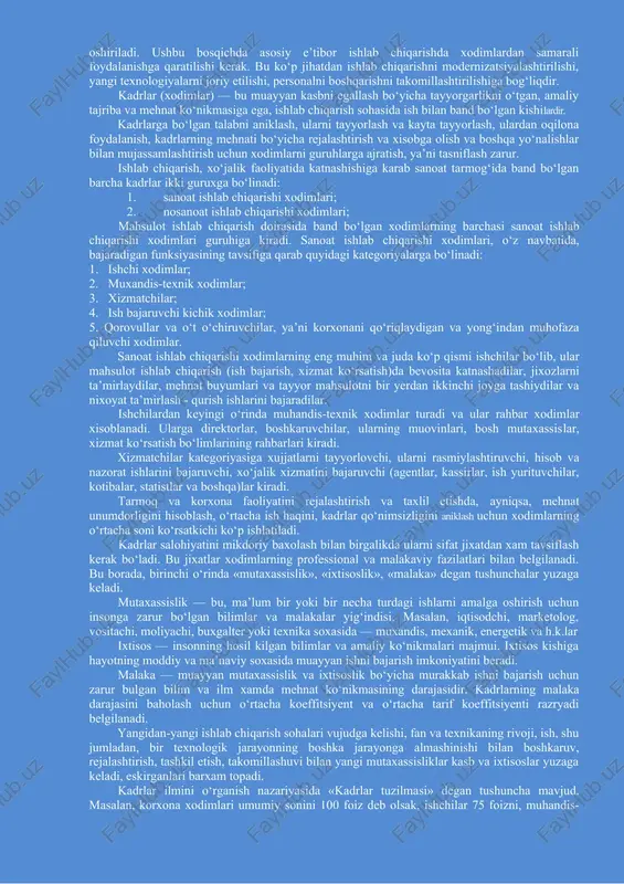 a’lim darajasini muttasil oshirib borishdir. ana shu xususiyat ham alohida shaxsga, ham korxonada yollanib ishlayotgan xodimlar guruhiga taalluqlidir. mehnat resurslarini shakllantirish odatda to‘rt bosqichni bosib o‘tadi (6.1-rasm). ( 1. mehnat resurslarini shakllantirish kuchini shakllantirish 2. mehnat resurslarini taqsimlash 3 . mehnat resurslarini ayirboshlash 4 . mehnat resurslar idan foydalanish ) 6.1-rasm. mehnat resurslarini shakllantirishning bosqichlari mehnat resurslarini shakllantirish maktabdan boshlanadi, bu o‘rta maxsus ta’lim muassasalari va oliy o‘quv yurtlarida, ish joyida amaliyotni o‘tash, malaka oshirish kurslaridadavom etadi. ana shu bosqich, shuningdek quyidagilarni ham qamrab oladi: • xodimlarda mehnat faoliyatini amalga oshirishga qodir bo‘lgan jismoniy va aqliy salohiyatlarni tiklash; • ishlab chiqarishni tark etayotganlar (pensiyaga chiqayotganlar) o‘rniga, shuningdek yangi tashkil etilayotgan ish joylariga yangi xodimlarni yollash; • ish bilan bandva yangi yollanganxodimlarning qayta tayyorlash va malakasini oshirish. mehnat resurslarini shakllantirish turlicha amalga oshirilishi mumkin (5.3-jadval). ekstensiv usul mehnat faoliyatini amalga oshirishga qodir xodimlarning soni ular qobiliyati o‘zgarmagan holda ortishini anglatadi. intensiv …