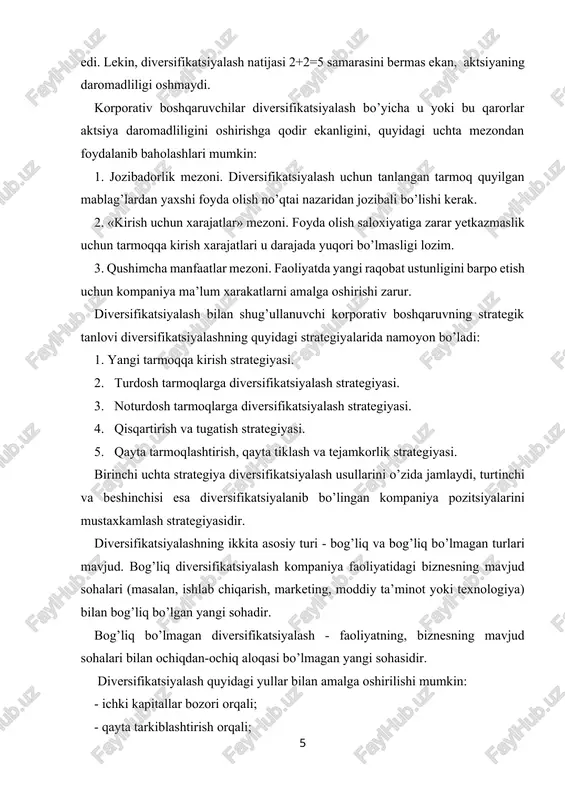 va xo’jalikning o’rta bugini faoliyatini kuzatib borish; - korporativ kapitallarni raqobatlashuvchi o’rta korxonalar o’rtasida joylashtirish. bunday sharoitlarda o’rta korxonalar asosiy idoraning faqat moliyaviy nazorati ostida bo’lgan mustaqil daromad markazlari vazifasini bajaradi. qayta tarkiblashtirish strategiyasi ichki kapitallar bozori strategiyasi turlaridan biridir. ular o’rtasidagi farq korporatsiyaning o’rta korxonalar faoliyatiga aralashuv darajasidadir. kompaniya faoliyatini diversifikatsiyalashda bunday kompaniyani boshqarish qiymatini ham hisobga olish talab qilinadi. ushbu xarajatlar o’rta korxonalar soni va ular o’rtasidagi koordinatsiya zarurati bilan aniqlanadi. masalan, ma’lum bir sinergizm mavjud bo’lgan 12 ta o’rta korxonadan iborat kompaniyadagi boshqarish xarajatlari sinergizm bo’lmagan 10 ta o’rta korxonadan iborat kompaniyadagiga qaraganda ko’proq bo’ladi (10-rasmga qarang). koordinatsiyaga ehtiyoji kuchli bo’lgan kompaniya o’z mavqeini o’rta korxona sinergizmi orqali kuchaytirishga intilmoqda, deb faraz qilaylik. koordinatsiyaga bo’lgan ehtiyoji unchalik kuchli bo’lmagan kompaniya esa ichki kapital bozori yoki qayta strukturalash strategiyasiga rioya qiladi. xarajatlar mvsn mvsl mva diversifikatsiyalash darajasi 7.2.-rasm. koordinatsiyaga sarflanadigan solishtirma xarajatlarning diversifikatsiya darajasiga bog’liqligi bog’liq bo’lmagan diversifikatsiyalashda …