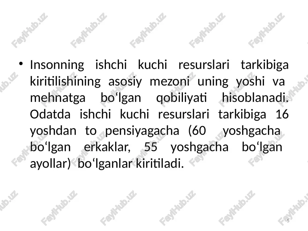 topishni istaydigan va faol ravishda ish qidirayotganlar; - ish bilan band, biroq undan to‘la ravishda qoniqmay, boshqa ish qidirayotganlar; - ishlayotgan, lekin tez orada ishida mahrum bo‘lib qolishi mumkinligi sababli boshqa ish joyi qidirayotganlar. 26 27 3. ishchi kuchi bandligi to‘g‘risidagi turli konsepsiyalar neoklassik maktab konsepsiyasi a.smitning klassik nazariyasi qoidalari asosida shakllantirilib, d.gilder, a.laffer, m.feldstayn, r.xoll kabi bir qator olimlarning fikr-mulohazalari orqali namoyon bo‘ladi ular ishchi kuchi talab va taklifiga ta’sir ko‘rsatib, o‘rtasidagi nisbat va zarur muvozanatni ta’minlaydi. 28 keynscha maktab vakillari ishchi kuchi bozorini harakatsiz, o‘zgarmas tizim sifatida baholab, unda ishchi kuchining narxi qat’iy belgilangan bo‘lishini ta’kidlaydilar. bandlik va ishsizlik darajasi, ishchi kuchiga bo‘lgan talab, real ish haqi darajasi kabi asosiy ko‘rsatkichlar ishchi kuchi bozori orqali emas, balki tovar va xizmatlar bozoridagi samarali talab miqdori orqali belgilanadi 29 ishsizlik –bu ishsizlik – mamlakatdagi mavjud ishchi kuchi bir qismining foydalanilmay qolishini namoyon etuvchi ijtimoiy-iqtisodiy hodisa. mehnatga layoqatli bo‘lib, ishlashni xohlagan …