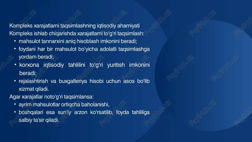 chiqarsa, foyda cheklangan bo‘ladi. ammo u chigitni yog‘ga, shrotga va boshqa mahsulotlarga aylantirsa, qo‘shimcha mahsulotlardan 2–3 baravar ko‘p foyda olish mumkin. kompleks ishlab chiqarish xarajatlarini taqsimlashning buxgalteriya jihati buxgalteriya hisobida kompleks ishlab chiqarish xarajatlari odatda quyidagicha aks ettiriladi: umumiy xarajatlar to‘planadi — “ishlab chiqarish xarajatlari” schyotida. xarajatlar taqsimlanadi — yuqoridagi usullardan biri bilan (masalan, sof sotish qiymati usuli). har bir mahsulotning tannarxi aniqlanadi. xulosa kompleks ishlab chiqarish — bu iqtisodiy samaradorlik, resurslardan oqilona foydalanish va ekologik barqarorlikni ta’minlovchi mexanizm. xarajatlarni to‘g‘ri taqsimlash esa: mahsulot tannarxining aniqligi, rentabellik darajasini tahlil qilish, va strategik qarorlarni asoslash uchun zarur shart hisoblanadi. thank you image1.png image2.svg /docprops/thumbnail.jpeg