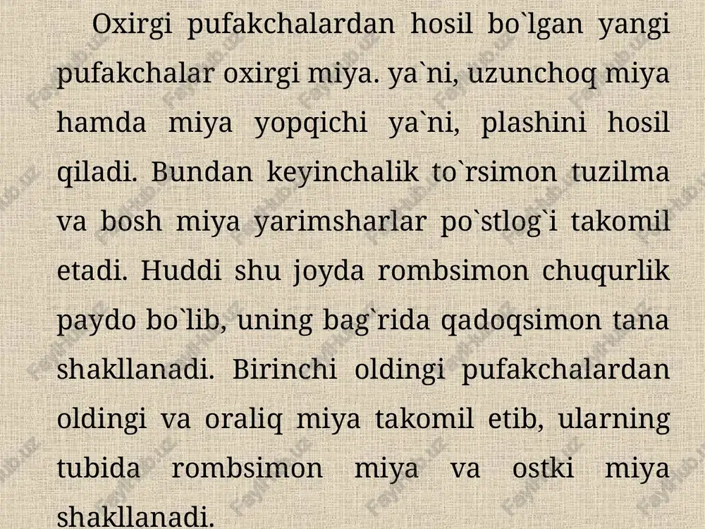alar bosh miya po`stlog`i va po`stloq ostini orqa miya bilan bog`lovchi o`tkazuv yo`llarini hosil qiladi. bazal o`zaklar yarimsharlarning oq moddasi ichida joylashib targ`il tana, ixota va bodomsimon tanadan iborat. bosh miya yarimsharlar po`stlog`i bosh miya ustidan qoplab turib, oq va kulrang moddaga nisbatan 6 qavat hujayradan iborat. bu joyda faqatgina nerv hujayralari farqlanadi. 1. mayda molekulalar qavat - neyronning dendiritlar yig`indisidan hosil bo`ladi. 2. sharsimon donali qavat - bu neyronlarning shar shaklida tarqoq tarqalgan qismi. 3. ichki molekulyar qavat - bu birinchi qavatni ichki tomondan bevosita takrori hisoblanadi. 4. bens hujayralaridan tashkil topgan yirik qavat. 5. piramidasimon qavat - bu maxsus shu nom bilan ataluvchi neyronlarning munosabatidan hosil bo`ladi. 6. ichki tub yoki so`rg`ichli qavat - miya stvolini yuza qatlamini hosil qilishda ishtirok etadi. bosh miya katta yarimsharlari po’stloq qavatining qalinligi 2,5-3,0 mm bo’ladi. po’stloq tekis bo’lmasdan pushta va egatlardan iborat. miya po’stlog’ining bunday tuzilishi unda nihoyatda ko’p miqdorda nerv …