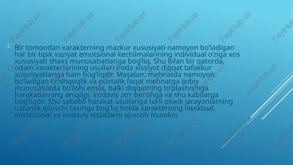 , yig‘loqilik. 19 9. namoyishkor tip – aksentuatsiyaning bu tipi aloqalarni oson o‘rnatishi, liderlikka intiluvchanlik, hukmronlik va maqtovlarga chanqoqligi bilan xarakterlanadi. ushbu tipga mansub odamlar o‘ziga o‘ta ishonganligi va intilishlarining yuksakligi bilan atrofdagilarning g‘ashiga tegadi, muntazam ravishda nizolarni keltirib chiqaradilar, lekin o‘zlari faol himoyalanadilar. ular sertakalluflik, ustalik, boshqalarni orqasidan ergashtirish, tafakkur va harakatlarning o‘ziga xosligi kabi ijobiy sifatlarga ega. salbiy qirralari: xudbinlik, riyokorlik, maqtanchoqlik, ishyoqmaslikdir. 20 10. o‘ta hayajonli tip–bunday odamlarga yuqori muloqotchanlik, sergaplik, oshiqlik xosdir. ular ko‘p bahslashadilar. lekin nizogacha olib bormaydilar. nizoli vaziyatlarda ham faol, ham sust holatda bo‘ladilar. shu bilan birga, bunday tipdagi odamlar do‘stlari va yaqinlariga e’tiborli va sadoqatli bo‘ladilar. ular altruistlikka moyil, ularga hamdardlik hissi, yaxshi did xos bo‘lib, sezgilarning yorqinligi va samimiyligini namoyon qiladilar. yoqimsiz qirralari: vahimachilik, vaqtinchalik kayfiyatga berilganlik kabilardir. 21 11. ekstravert tip – bunday odamlar yuqori muloqotchanlik bilan ajralib turadilar, ularning do‘stlari, tanishlari ko‘p, ular sergap, istalgan ma’lumotni qabul qiladilar, ayrim …