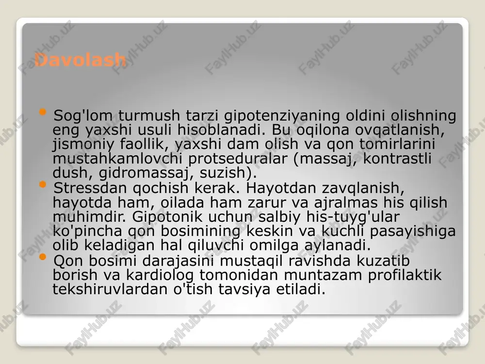 tirish, qondagi xolesterin miqdorini pasaytirish uchun choralar ko'ring. optimal vaznni saqlashga harakat qiling, kundalik jismoniy faoliyatdan voz kechmang. agar sizda diabet bo'lsa, ushbu kasallikni qo'zg'atmang. angina xurujini davolash, albatta, sapr rivojlanishi va asoratlarning rivojlanishining oldini olishda muhim bo'g'in hisoblanadi. davolash uch yo'nalishda amalga oshiriladi: o'zgartirilishi mumkin bo'lgan xavf omillariga ta'siri; dori-darmonlarni davolash; jarrohlik usullari. ishemik kasallik yuraklar bu nima, koronar arteriya kasalligi? sapr (koroner arter kasalligi) - bu koronar arteriyalarning aterosklerotik plakalarining torayishi va tiqilib qolishi tufayli yurakka qon ta'minoti buzilishi bilan tavsiflangan kasallik. aterosklerozning rivojlanishi natijasida qon tomirlarining lümeni asta-sekin kamayadi va natijada yurakka qon oqimi sekinlashadi, natijada miyokard (yurak mushaklari) kerakli ovqatlanishni olmaydi. omillar xavf qonda xolesterin miqdorini oshirishga yordam beradigan irratsional ovqatlanish. ortiqcha vazn. jismoniy harakatsizlik. chekish, spirtli ichimliklarni suiiste'mol qilish. og'ir irsiyat (yurak xurujlari, ota-onalarda gipertoniya). surunkali stresslar. gipertenziya. qandli diabet. birinchisi angina pektorisining tavsifi ingliz shifokori uilyam tomonidan taklif qilingan geberden 1772 yilda :...yurish paytida …