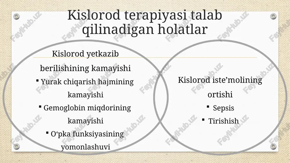 ablari: 🫁 nafas yo‘li torayadi: homiladorlik vaqtida og‘iz-halqum (orofaringeal) soha torayadi. bu qon tomirlar kengayishi va shishlar sababli sodir bo‘ladi. 📈 og‘irlik ortadi, ko‘krak kattalashadi: bo‘yindan ko‘kraggacha bo‘lgan masofa qisqaradi, bu esa laringoskopni ishlatishni qiyinlashtiradi. 🤰 uterus (bachadon) kattalashadi: bemorni tekis yotqizilsa, pastki kovak vena va aorta bosilib qoladi. bu intubatsiya uchun kerakli holatni shakllantirishni qiyinlashtiradi. 🧪 me’da kislotasi va regurgitatsiya xavfi oshadi: qizilo‘ngach sfinkteri kuchsizlanadi, ph kamayadi. uterus bosimi ortishi sababli oshqozon tarkibi nafas yo‘liga tushib ketishi (aspiratsiya) xavfi oshadi. 🫀 nafas zaxirasi kamayadi, metabolizm ortadi: bachadonning o‘sishi diafragmani yuqoriga ko‘taradi → plasmadagi nafas zaxirasi (frc) kamayadi. metabolik ehtiyoj oshadi → apnoe holatida tezda og‘ir gipoksemiya yuzaga keladi. 📌 xulosa: homilador bemorda intubatsiya qilishda nafaqat texnik murakkabliklar, balki tezda rivojlanadigan gipoksemiya va aspiratsiya xavfi hisobga olinishi kerak. bunday holatlarda ehtiyotkorlik, yaxshi tayyorgarlik va muqobil havo yo‘li usullari ham tayyor bo‘lishi zarur. 20 qiyin nafas yo‘li homilador ayollarda nafas olish …