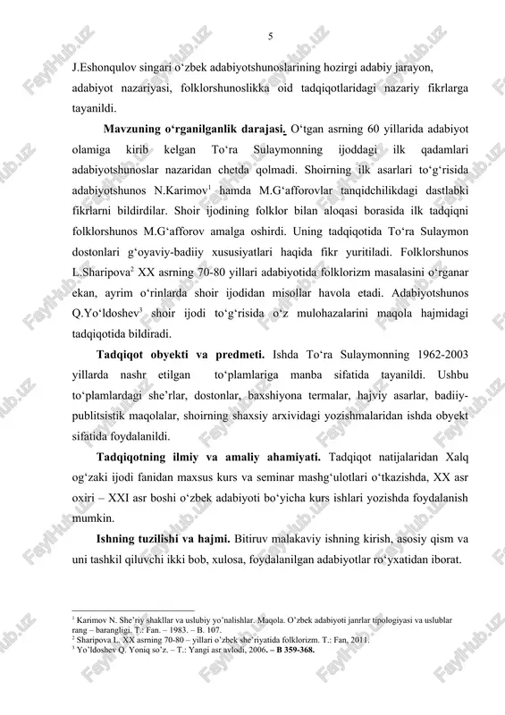 misolida tajribadan o‘tkazganliklariga ishora qiladi. badiiy asarda “maqol yoki matal aynan qo‘llansa, asl oddiy folklorizmni yuzaga keltiradi. maqol yoki matal qaysidir jihatdan o‘zgartirib qo‘llansa, qayta ishlangan folklorizmlar hosil bo‘ladi” . asl oddiy folklorizmlar to‘ra sulaymoning epik hamda liroepik janrdagi asarlari uchun xosdir. muallif baxshiyona termalari, dostonlari hamda hajviyalarida xalq maqollarini asl holicha qo‘llaydi. “jahongashta” dostonida qahramon odil polvonning qishloqdan bosh olib ketishi oldidan do‘st-birodarlarini yig‘ib, kengashga chog‘langani haqidagi quyidagi tasvirni keltiramiz: “odil polvonning men ketarman bu yerlardan bosh olib” degan gapi og‘aynilariga og‘ir botib, bir xillari ko‘ziga yosh olib, biri bilimdonsirab, biri donosirab deyayotir: · bosh yorilsa bo‘rk ichida, qo‘l sinsa yeng ichida. sirtlon sirini bermas, bo‘ri ko‘zining qirini. · arab yiqilsa oldinga, eron yiqilsa enishga. mard xudodan ko‘radi, nomard yo‘ldoshdan. sening bu ishing nomardlikka yotadi... · har kim o‘zi ekkan daraxti ostida o‘zi soyalasin. hovli-joying ham, chorbog‘ing ham, otadan qolgan arzimas mulking ham o‘zingga buyursin. burgaga achchiq qilib ko‘rpaga …