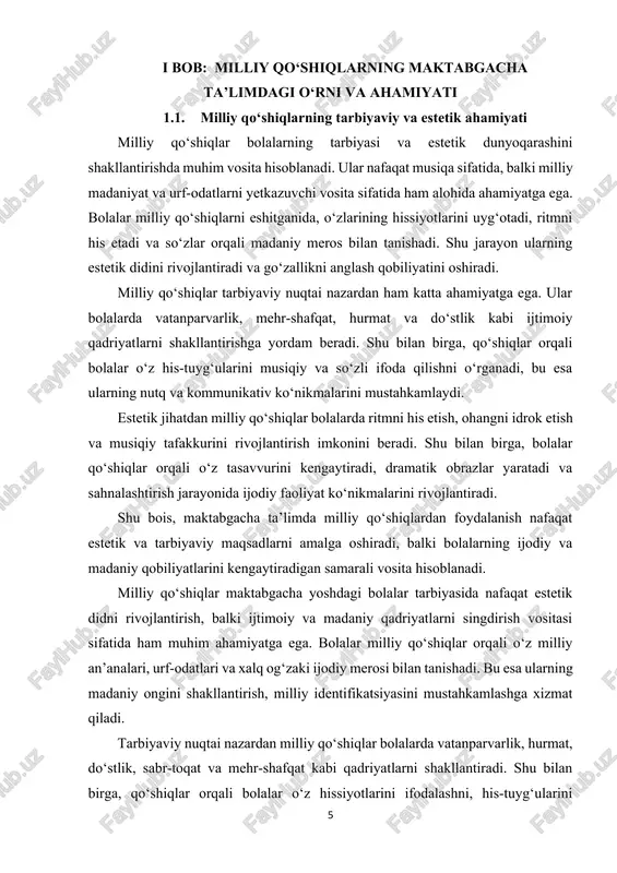 rganadi va bu orqali milliy identifikatsiya hissi shakllanadi. tarbiyaviy jihatdan, milliy qo‘shiqlar bolalarda mehr-shafqat, sadoqat, hurmat, sabr-toqat kabi ijtimoiy va ma’naviy qadriyatlarni rivojlantiradi. shu bilan birga, bolalar qo‘shiqlarni ijro etish jarayonida o‘z his-tuyg‘ularini ifodalashni o‘rganadi, bu esa ularning emotsional rivojlanishi va nutq ko‘nikmalarini mustahkamlashga yordam beradi. estetik nuqtai nazardan milliy qo‘shiqlar bolalarda ohang, ritm, tempo va melodiya hissini shakllantiradi. qo‘shiqlar orqali bolalar san’at asarlarini baholash, go‘zallikni idrok etish va o‘z tasavvurini kengaytirish ko‘nikmalarini rivojlantiradi. shu bois, sahnalashtirish va dramatik mashg‘ulotlarda milliy qo‘shiqlardan foydalanish bolalarda ijodiy tafakkur va estetik his-tuyg‘ularni uyg‘otishning samarali usuli hisoblanadi. pedagogik jarayonda milliy qo‘shiqlardan foydalanish, shuningdek, bolalarning jamoaviy faoliyatga jalb qilinishini, sahnada o‘z rolini anglashini va musiqiy harakatlar bilan birga ijodiy ifoda qobiliyatini rivojlantirishni ta’minlaydi. shu sababli, maktabgacha ta’limda milliy qo‘shiqlar bolalarning estetik, ma’naviy va ijodiy rivojlanishida asosiy vosita sifatida qo‘llaniladi. 1.2. maktabgacha yoshdagi bolalarning musiqiy idrokini shakllantirishda milliy qo‘shiqlarning o‘rni maktabgacha yoshdagi bolalar musiqiy idrokni rivojlantirish …