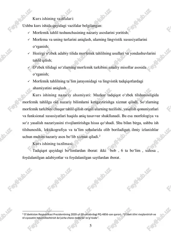 i. morfemik tahlil so‘z yasalishi, shakllanishi va grammatik tuzilishining ilmiy asoslarini o‘rganishda muhim ahamiyat kasb etadi. o‘zbek tilshunosligida morfemika mustaqil ilmiy yo‘nalish sifatida shakllangan bo‘lib, u asosan xx asrning ikkinchi yarmida jadal rivojlandi. morfemika nafaqat nazariy jihatdan, balki amaliy jihatdan ham muhim ahamiyatga ega bo‘lib, tilshunoslik, ta’lim, tarjima, kompyuter lingvistikasi va leksikografiya kabi yo‘nalishlarda keng qo‘llaniladi. morfemikaning o‘zbek tilshunosligidagi ahamiyati. o‘zbek tilida so‘zlarning tarkibiy tuzilishini aniqlash, ularning hosil bo‘lish qonuniyatlarini tushunish va grammatik tahlil qilishda morfemika fani katta o‘rin tutadi. uning ahamiyatini quyidagi jihatlar bo‘yicha ko‘rib chiqish mumkin:  til tizimining tuzilishini o‘rganish  so‘zlarning qanday qismlardan iborat ekanini aniqlash va ularning ma’no hamda grammatik vazifalarini belgilash imkonini beradi.  so‘z yasalishi va grammatik shakllanish jarayonlarini tadqiq qilish 7  morfemik tahlil orqali yangi so‘zlarning qanday hosil bo‘lishi va grammatik shakllar qanday o‘zgarishini tushunish mumkin.  leksikografiya va lug‘atshunoslikdagi roli  so‘zlarning tuzilishini o‘rganish orqali yangi so‘zlar uchun lug‘aviy izoh …