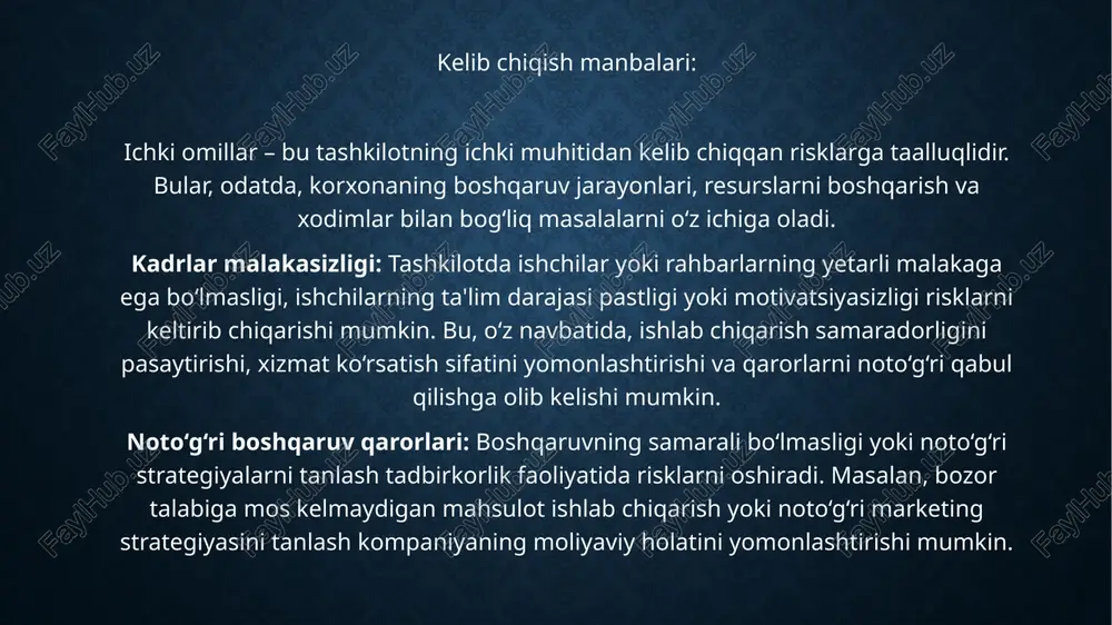 ytirish: diversifikatsiya orqali kompaniya faqat bitta mahsulot yoki xizmatga bog‘liq bo‘lmasdan, bir nechta sohalarda faoliyat ko‘rsatadi. bu esa, agar bir soha bozorida inqiroz yoki pasayish yuzaga kelsa, boshqa sohalardan daromad olish imkonini beradi. misol uchun, ishlab chiqarish kompaniyasi faqat texnologiya mahsulotlarini ishlab chiqarmasdan, qishloq xo‘jaligi yoki xizmat ko‘rsatish sohalarida ham faoliyat yuritishi mumkin.risklarni bo‘lishi: diversifikatsiya risklarni bir sohada jamlamay, ularni bir nechta sohalar bo‘ylab tarqatishga yordam beradi. bu orqali bir bozorning o‘zgarishlari yoki inqirozlari kompaniyaning umumiy holatiga jiddiy ta'sir ko‘rsatmaydi.risklarni boshqarishning ushbu usullari kompaniyalarga noaniqliklar bilan yuzlashganda o‘z faoliyatini barqaror saqlash va xavflardan minimal darajada zarar ko‘rish imkonini yaratadi. tadbirkorlik faoliyatidagi risklar har bir biznes jarayonida mavjud bo‘lib, ular kompaniyaning moliyaviy barqarorligiga va uzoq muddatli muvaffaqiyatiga salbiy ta’sir ko‘rsatishi mumkin. risklar ichki va tashqi omillar tufayli yuzaga keladi, shuningdek, ularning tabiati va darajasi turlicha bo‘ladi. risklarni boshqarish uchun sifat va miqdoriy baholash usullari yordamida xavfning ehtimolligi va ta’siri aniqlanadi.risklarni kamaytirish, …