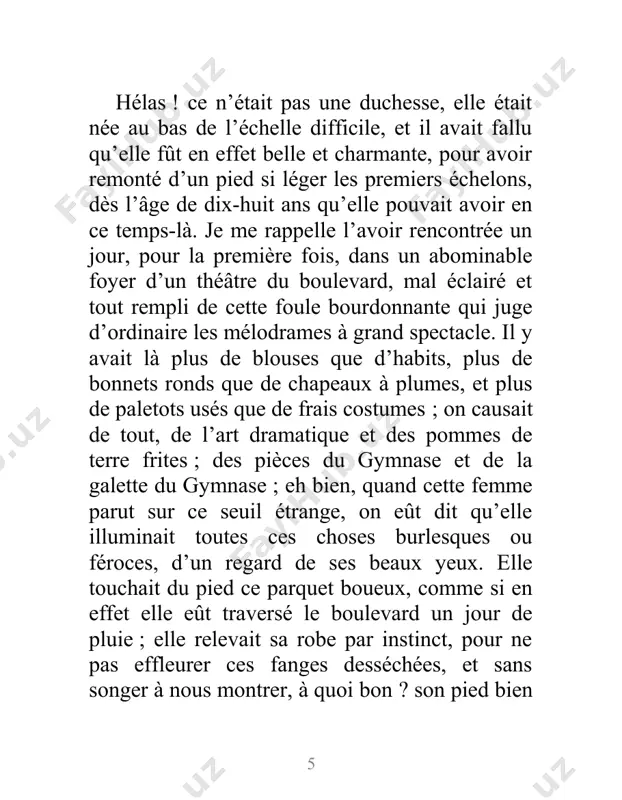 l’autre, sans choisir, n’accordant pas à celui-ci plus d’attention qu’à celui-là, indifférente à tous, et chacun lui rendant, d’un sourire ou d’un petit geste très bref, ou d’un regard vif et rapide, l’attention qu’elle lui avait accordée. du fond des loges obscures et du milieu de l’orchestre, d’autres regards, brûlants comme des volcans, s’élançaient vers la belle personne, mais ceux-là elle ne les voyait pas. enfin, si par hasard sa lorgnette se portait sur les dames du vrai monde parisien, il y avait soudain, dans son attitude, je ne sais quel air résigné et humilié qui faisait peine. au contraire elle détournait la tête avec amertume, si par malheur son regard venait à se poser sur quelqu’une de ces renommées douteuses et de ces têtes charmantes qui usurpent les plus belles stalles du théâtre dans les grands jours. son compagnon, car cette fois elle avait un cavalier, était un beau …